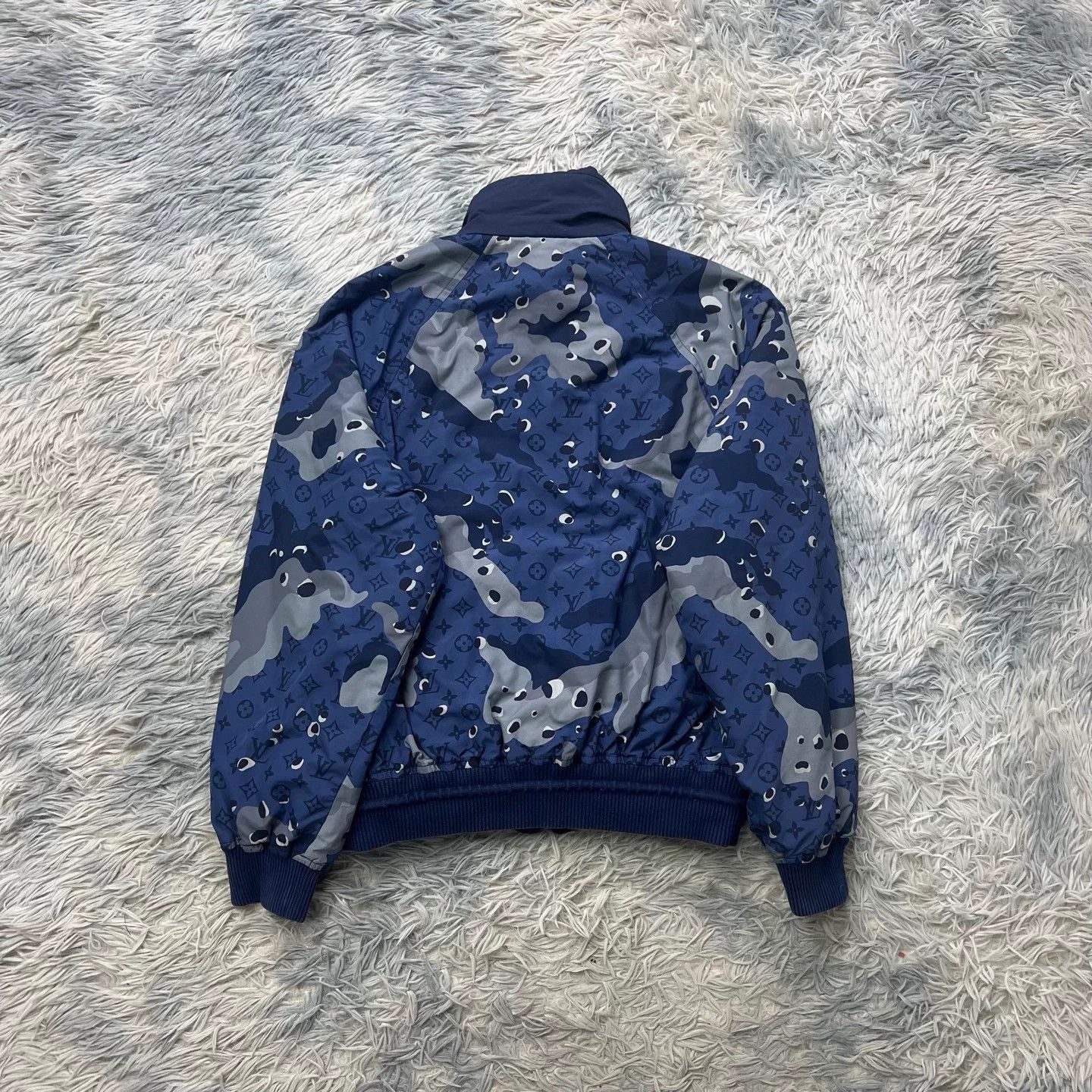 Louis Vuitton Louis Vuitton Reversible Cotton Jacket - Size 48 - 99% New Size US M / EU 48-50 / 2 - 2 Thumbnail