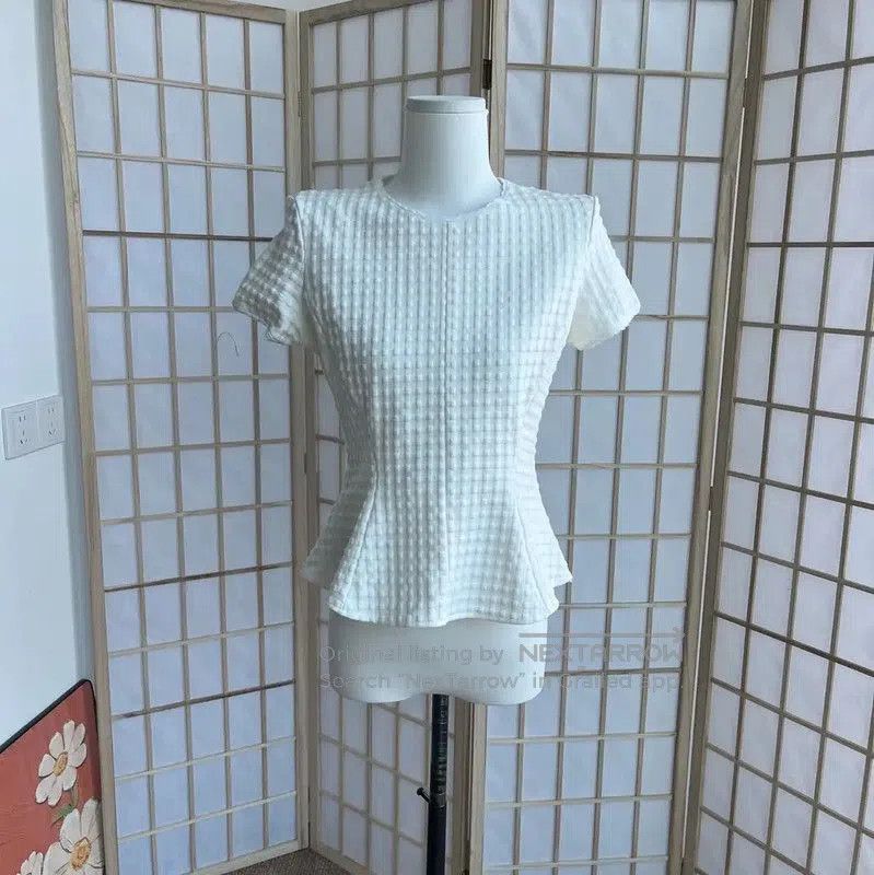 Miu Miu Miu Miu White Cotton Women's T-Shirt . Size XS / US 0-2 / IT 36-38 - 1 Thumbnail