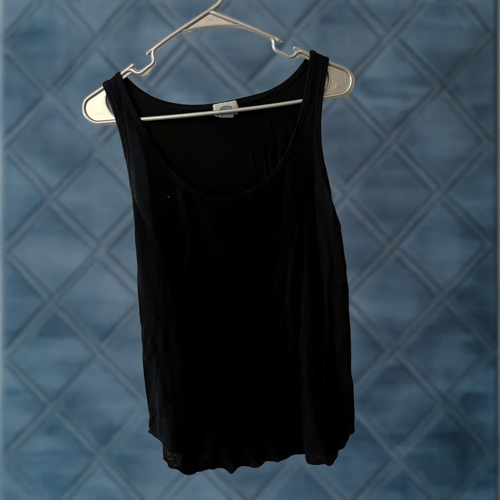 Old Navy Old Navy Women's M Black Solid Muscle Tank Top Sleeveless Shirt Summer Size M / US 6-8 / IT 42-44 - 1 Thumbnail