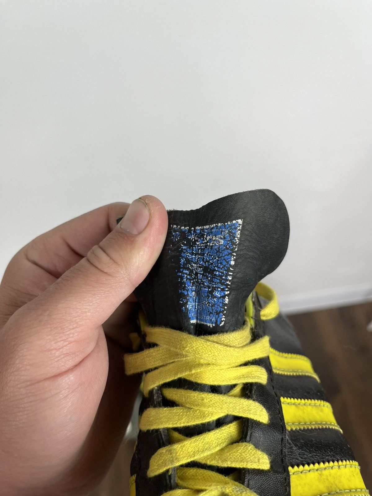 Adidas × Vintage Vintage Adidas Soccer Cleats Size 9 Black Yellow Austria Size US 9 / EU 42 - 14 Thumbnail