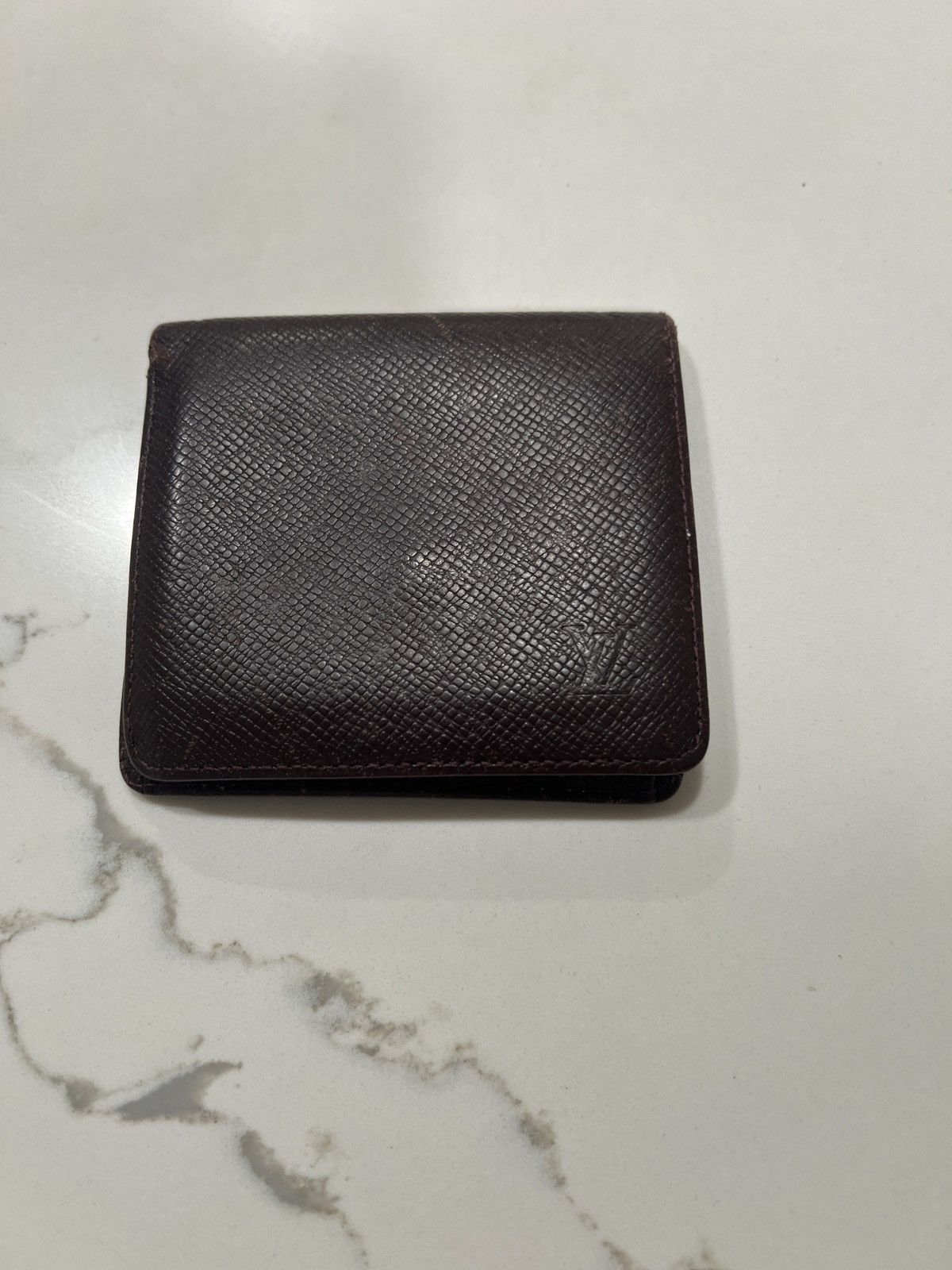 Louis Vuitton Louis Vuitton Brown Taiga Leather Mens Wallet Size ONE SIZE - 1 Thumbnail