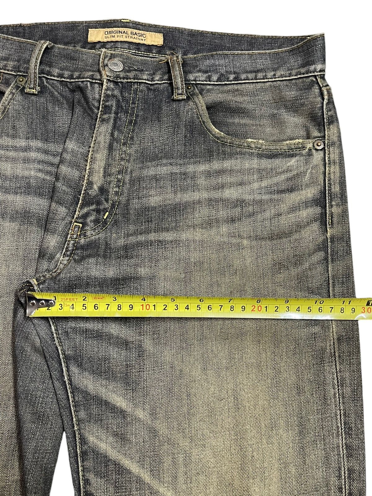 Uniqlo Vintage Japanese Uniqlo Mud Faded Wash Distress Style Jeans Size US 34 / EU 50 - 15 Thumbnail