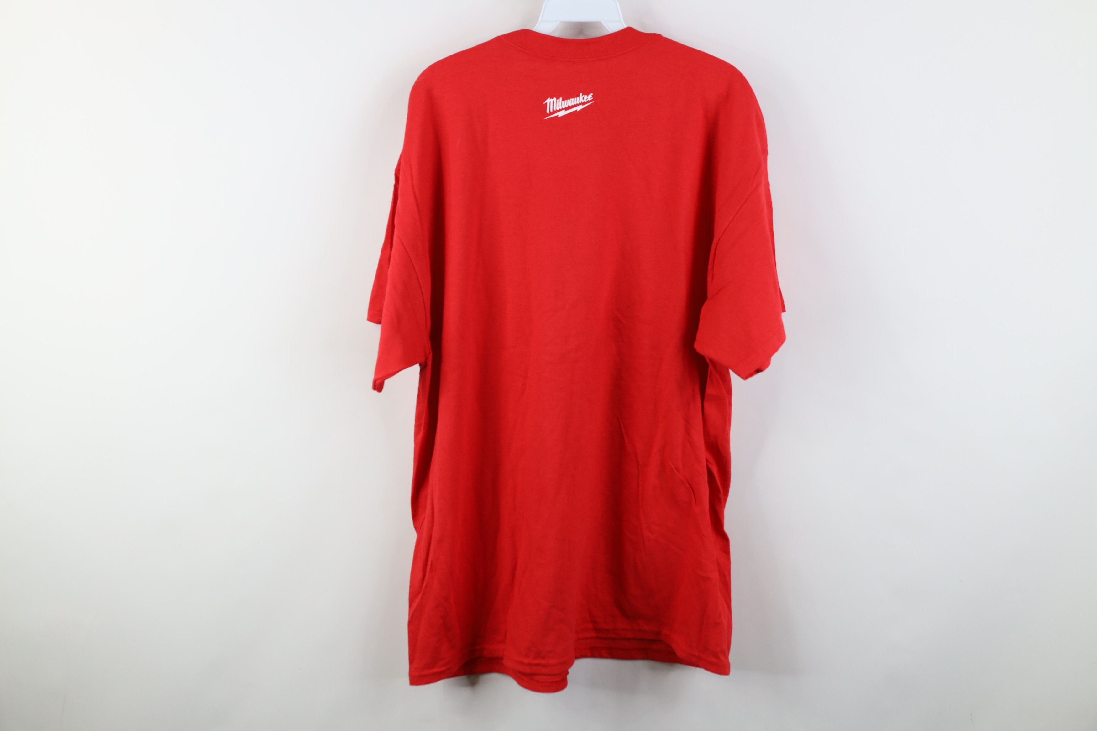 Vintage Vintage Y2K Milwaukee Tools Short Sleeve T-Shirt Red Cotton Size US XL / EU 56 / 4 - 12 Thumbnail