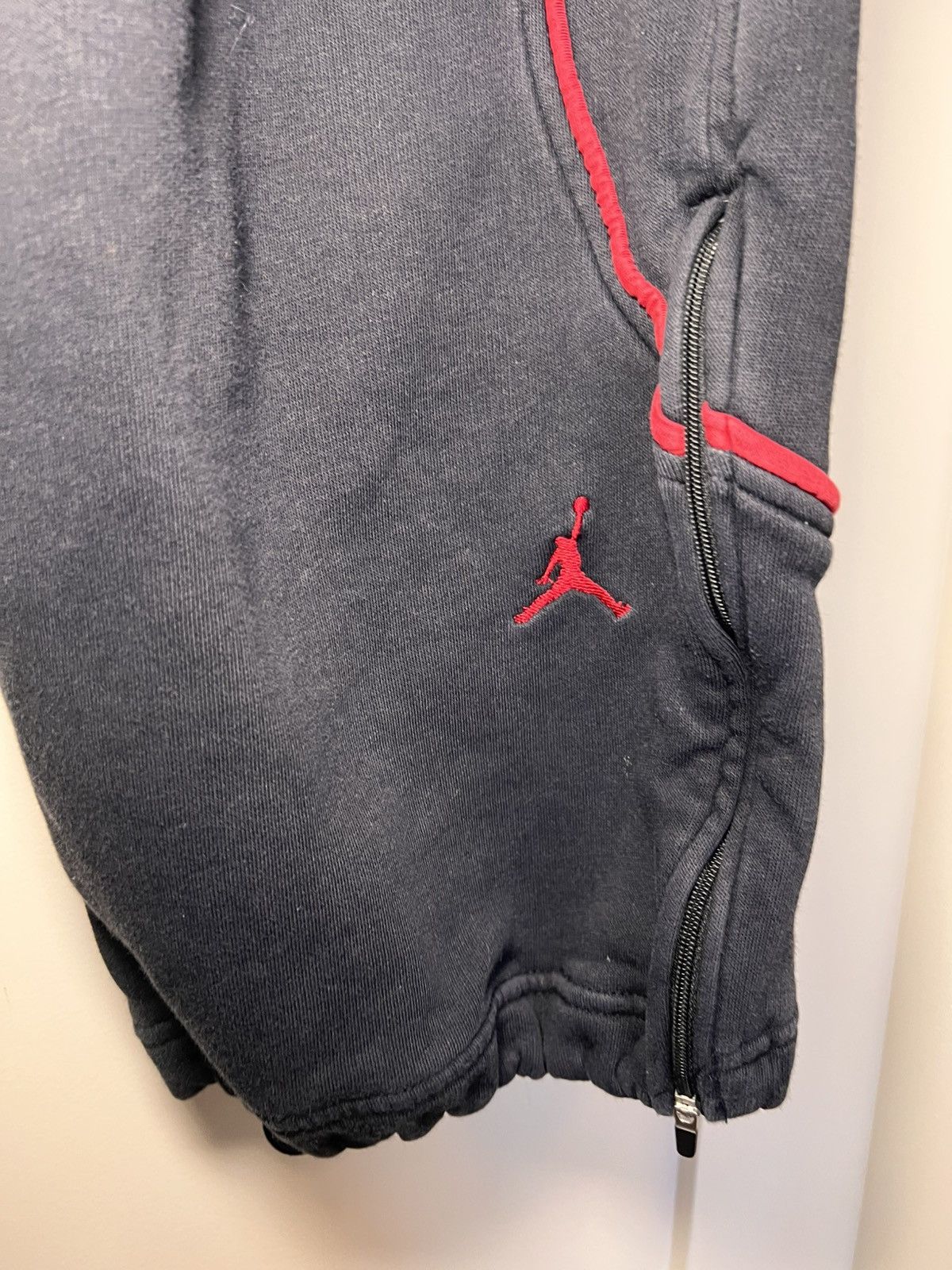 Jordan Brand Vintage Nike Jordan baggy adjustable sweatpants Size US 36 / EU 52 - 8 Thumbnail