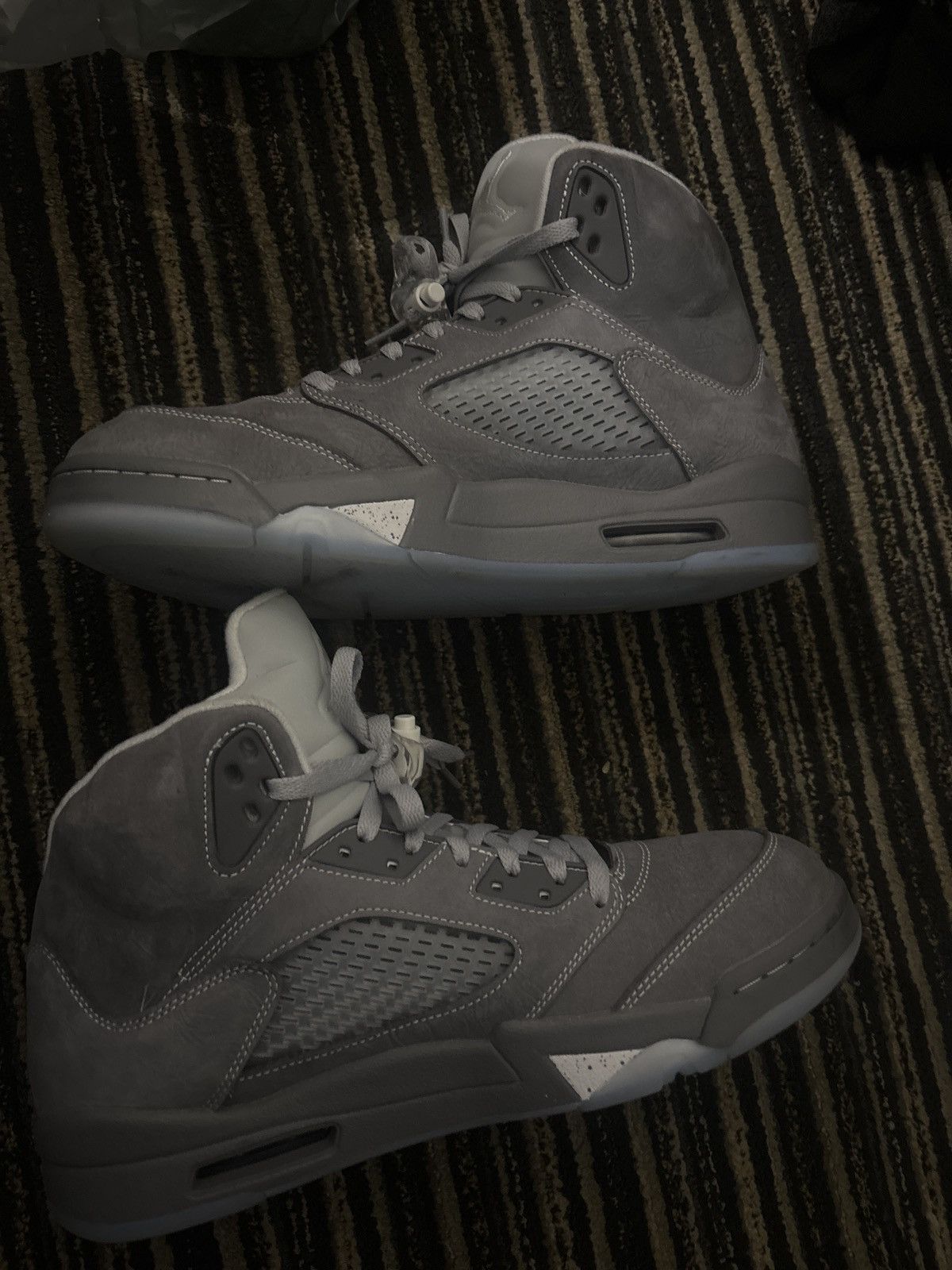 Jordan Brand Grey wolf Jordan 5s Size US 12 / EU 45 - 2 Thumbnail