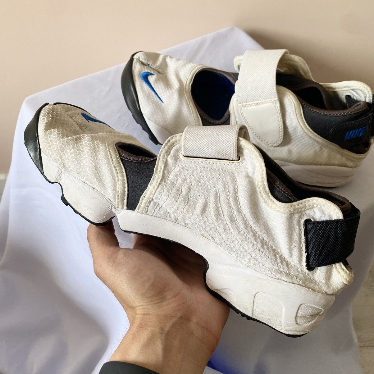 Japanese Brand 00s Nike Rift Tabi Japan Style Vintage Shoes Sneakers Y2K Size US 9 / EU 42 - 5 Thumbnail