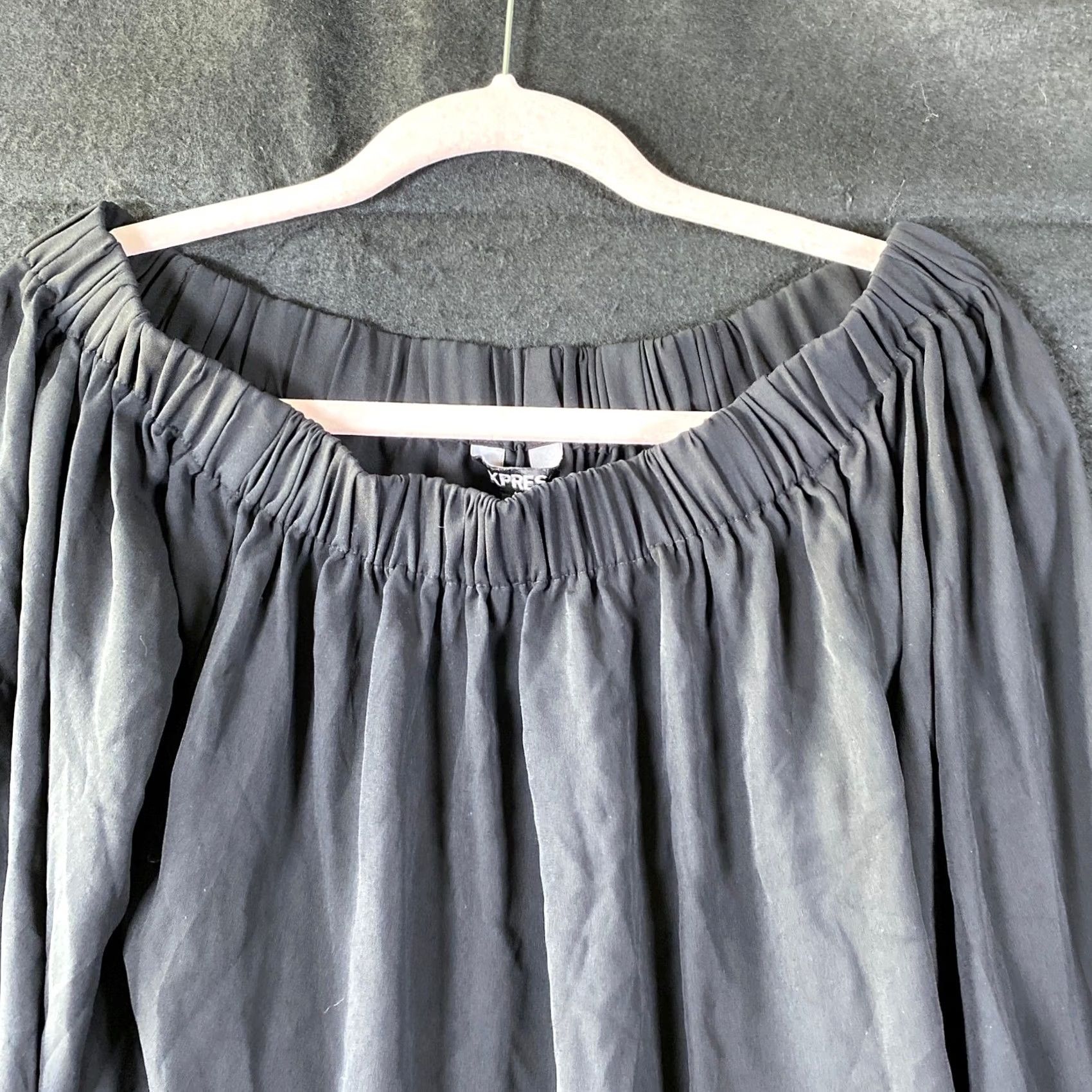 Express Express Blouse Gray Long Sleeve Boat Neck S Womens Size S / US 4 / IT 40 - 2 Thumbnail