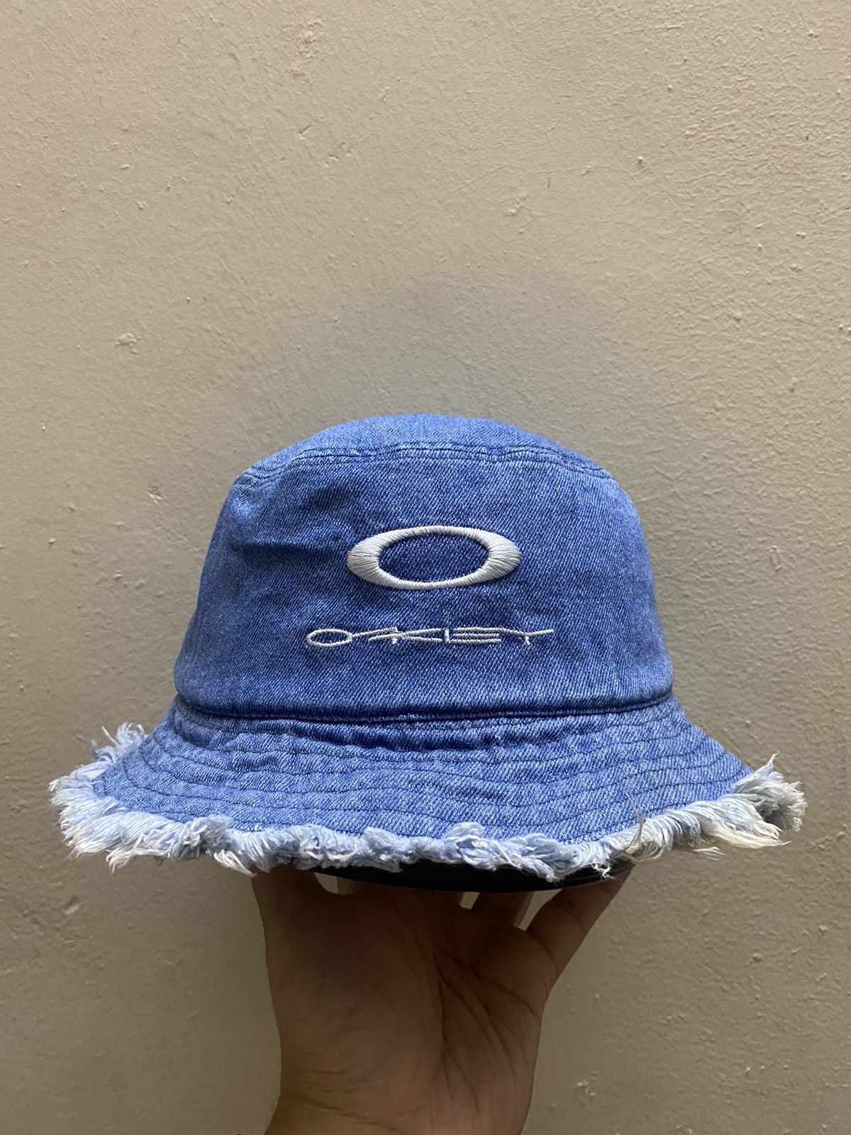 Oakley × Vintage Vintage Jeans Distressed Oakley Bucket Hat Outdoor Y2k Size ONE SIZE - 1 Thumbnail