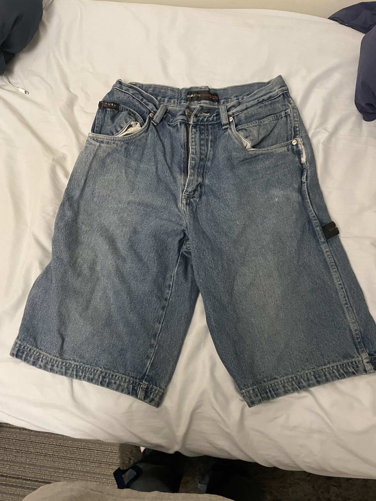 Fubu Fubu vintage Y2K jean shorts Size US 32 / EU 48 - 1 Thumbnail