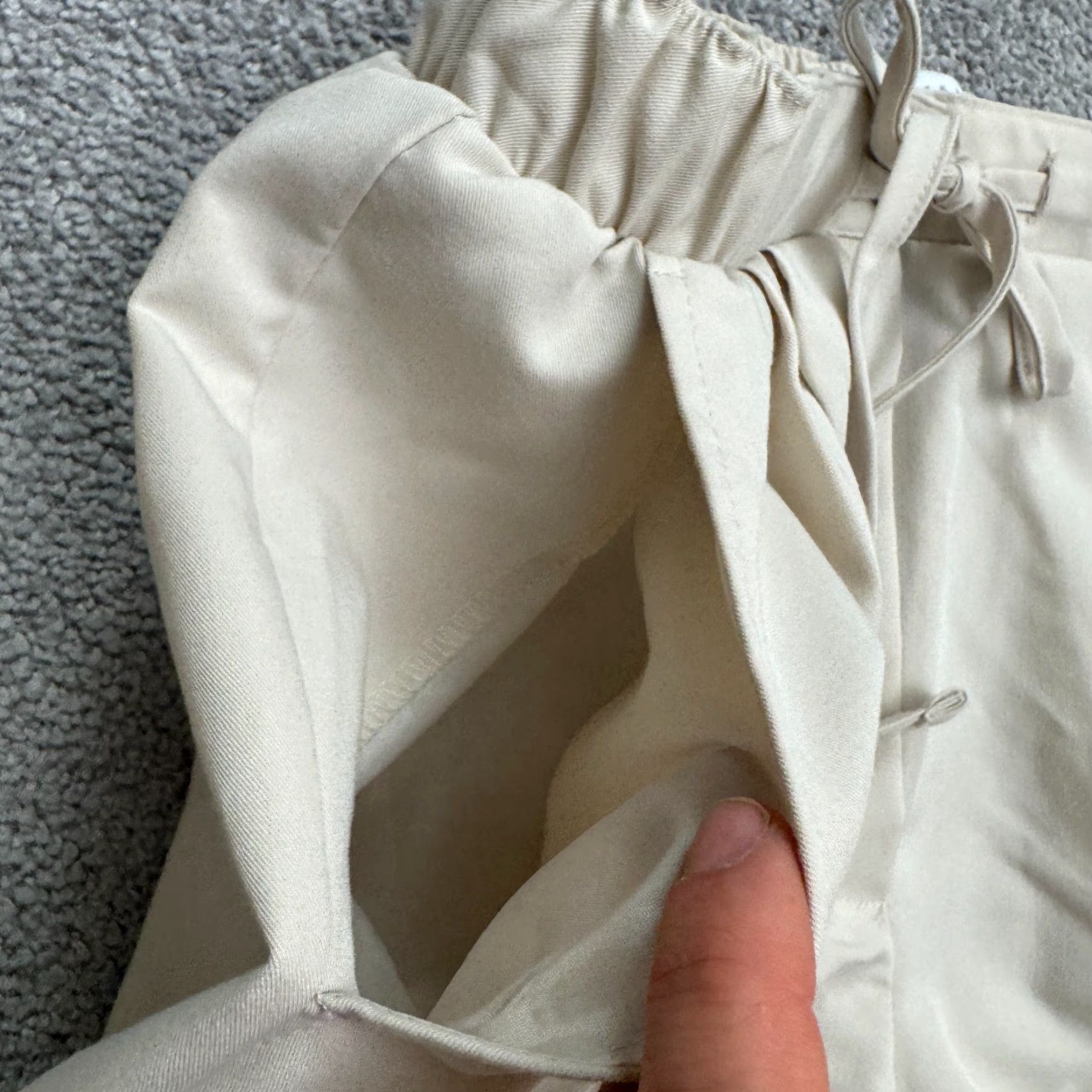 Asos ASOS Wide Leg Pants Womens 4 Tall Beige Elastic Waist Pleated Dress Pants Size 26" / US 2 / IT 38 - 5 Thumbnail
