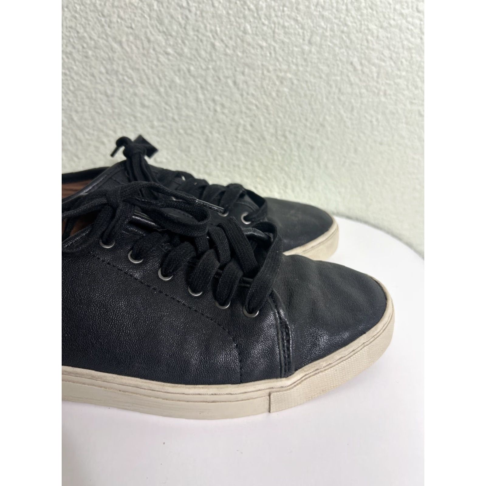 Frye Frye Mindy Low Top Sneakers Women's Black Leather Lace Up Walking Size XL / US 12-14 / IT 48-50 - 2 Thumbnail