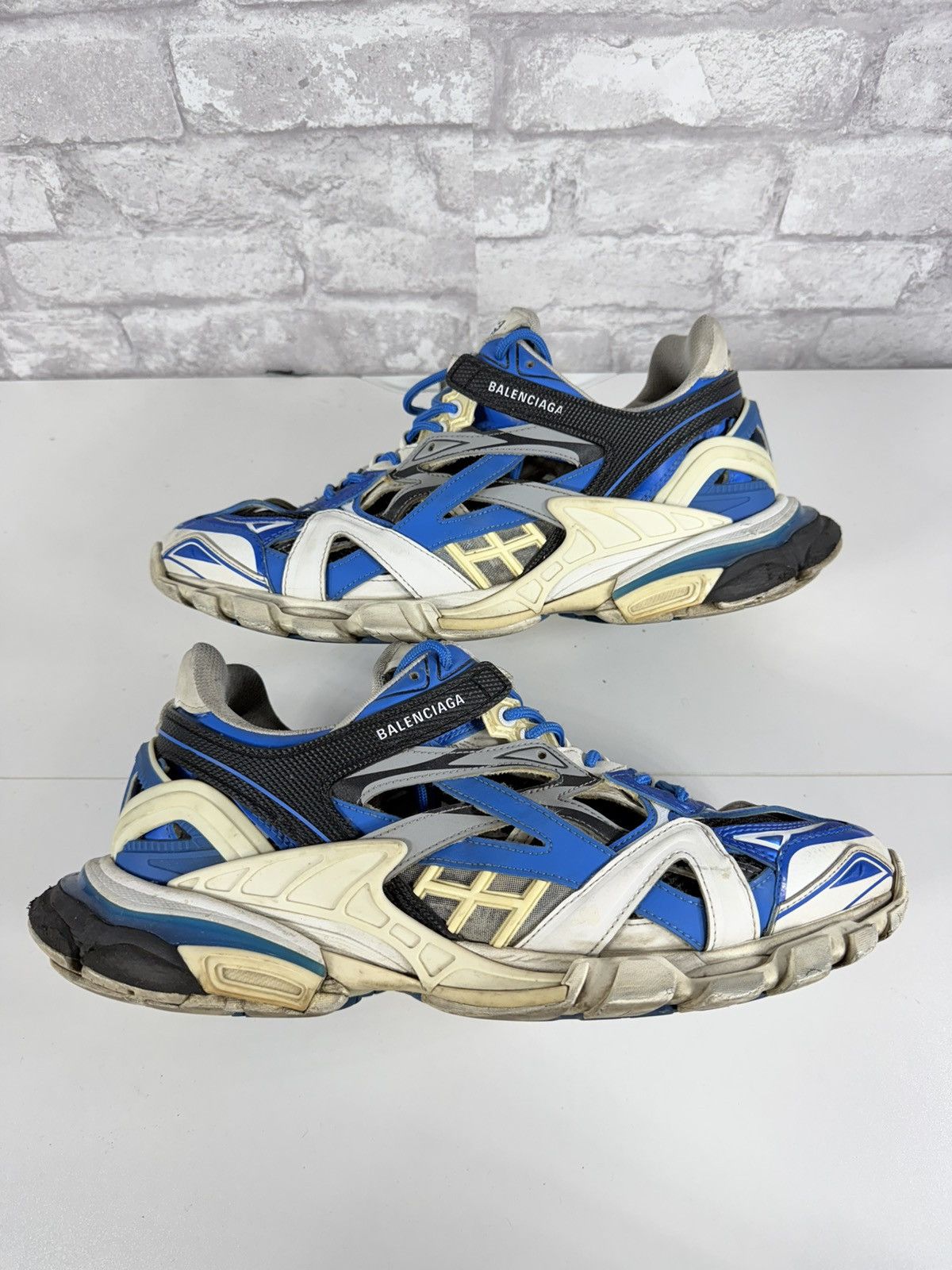 Balenciaga Balenciaga Tracks 2.0 Size 12US Size US 12 / EU 45 - 1 Thumbnail