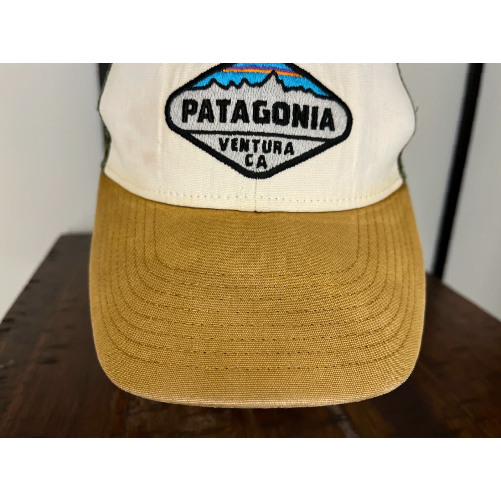 Patagonia Patagonia Trucker Hat Snap Back Adult One Size Beige Ventura CA Size ONE SIZE - 3 Thumbnail