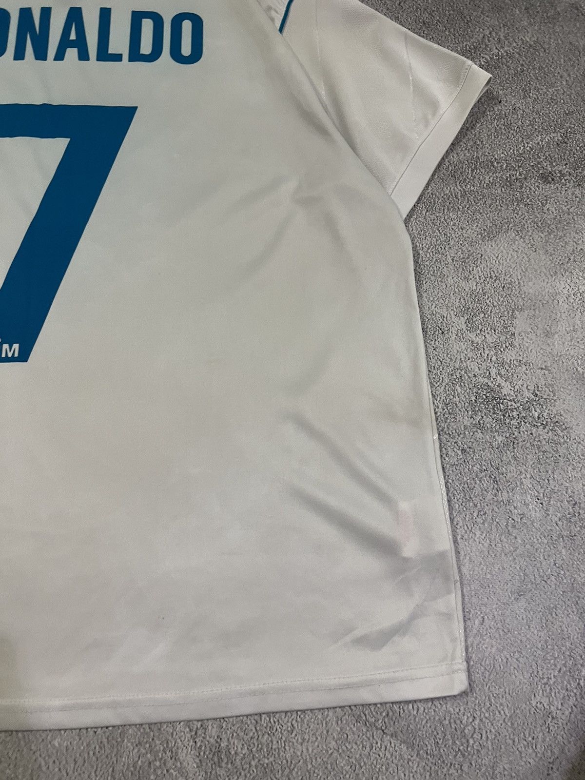 Vintage Vintage Y2k Real Madrid Ronaldo 7 Soccer Jersey Size US XXL / EU 58 / 5 - 16 Thumbnail