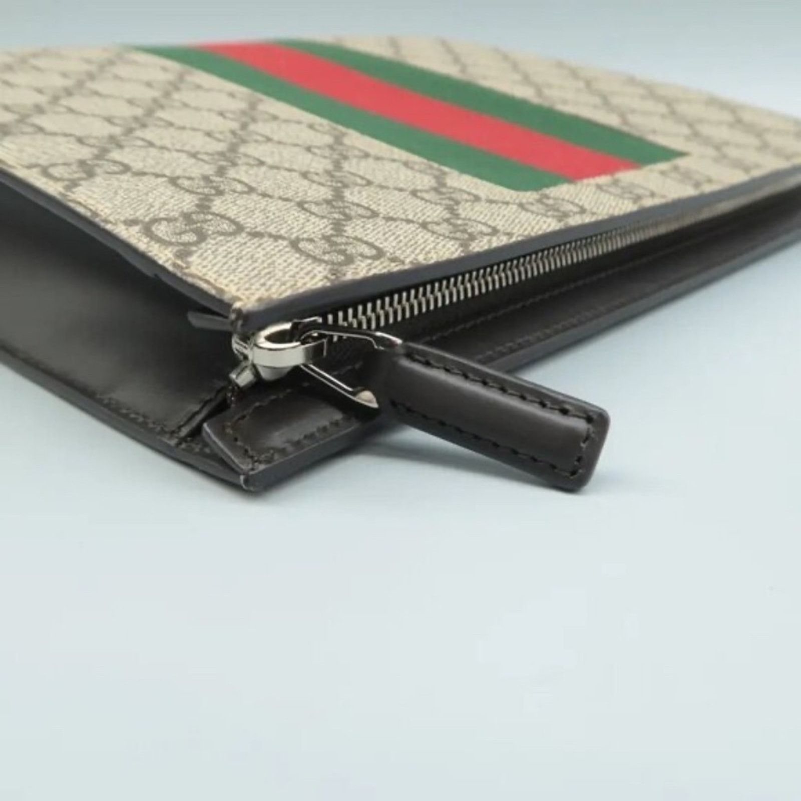 Gucci Authentic GUCCI Brown GG Canvas Clutch Bag Lux-350-092225 Size ONE SIZE - 8 Thumbnail