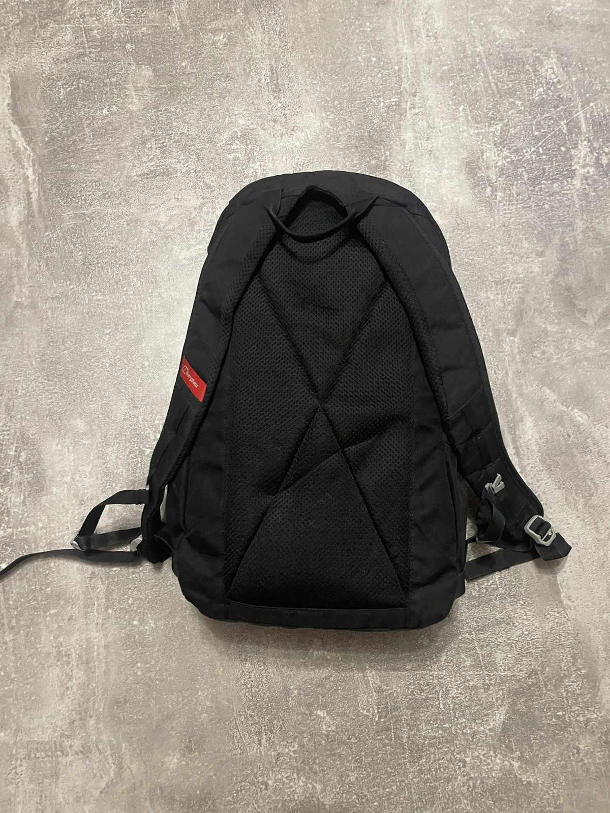 Berghaus Vintage Berghaus 20L Outdoor Backpack Size ONE SIZE - 9 Thumbnail