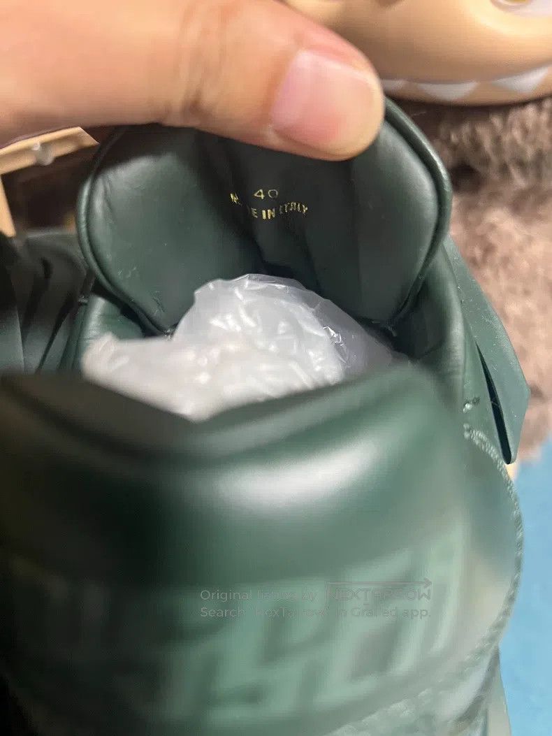 Versace Versace Green classic spaceship shoes Size US 7 / EU 40 - 4 Thumbnail