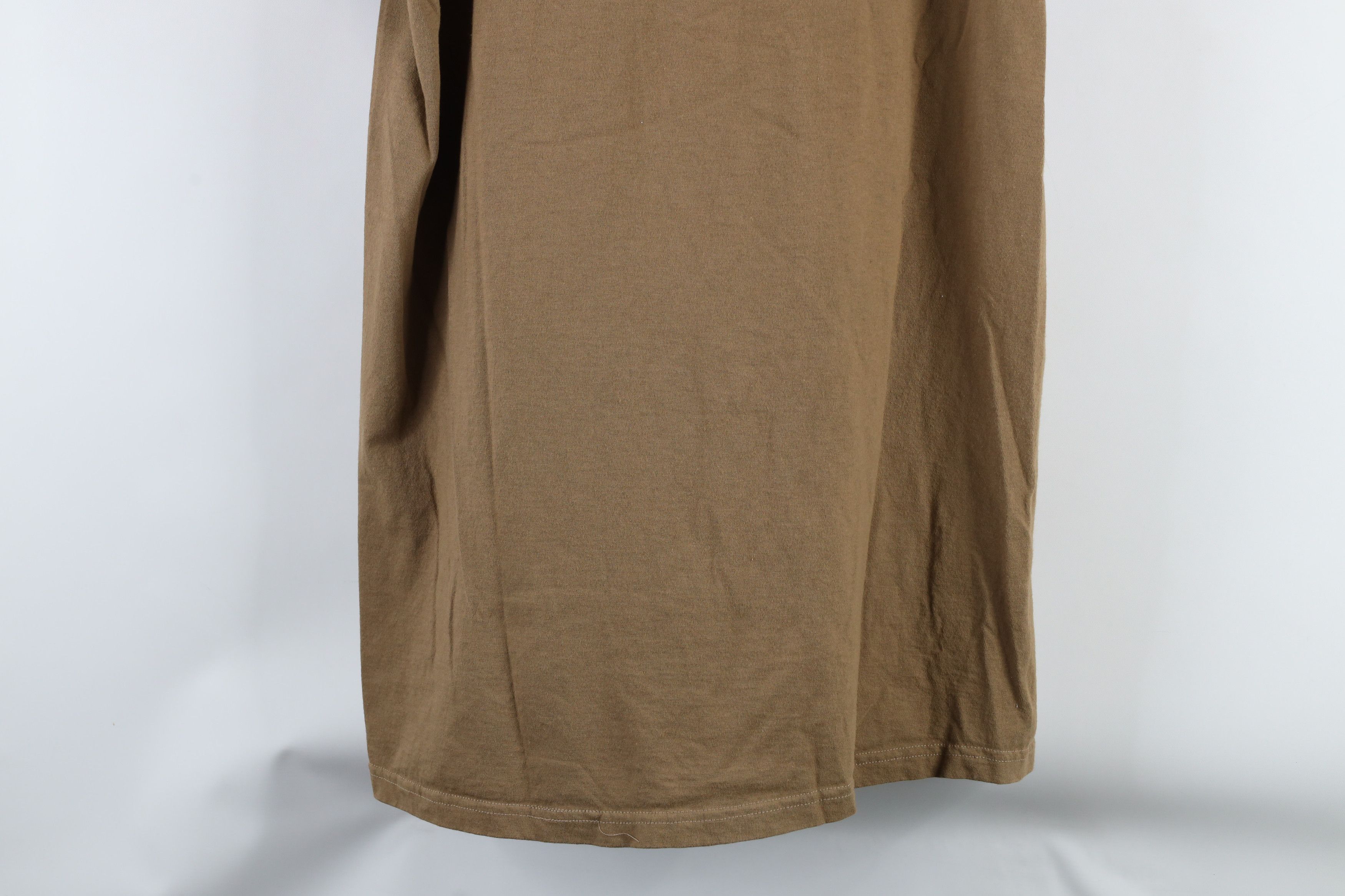 Vintage Vintage 90s Streetwear Short Sleeve T-Shirt Brown Cotton USA Size US L / EU 52-54 / 3 - 9 Thumbnail