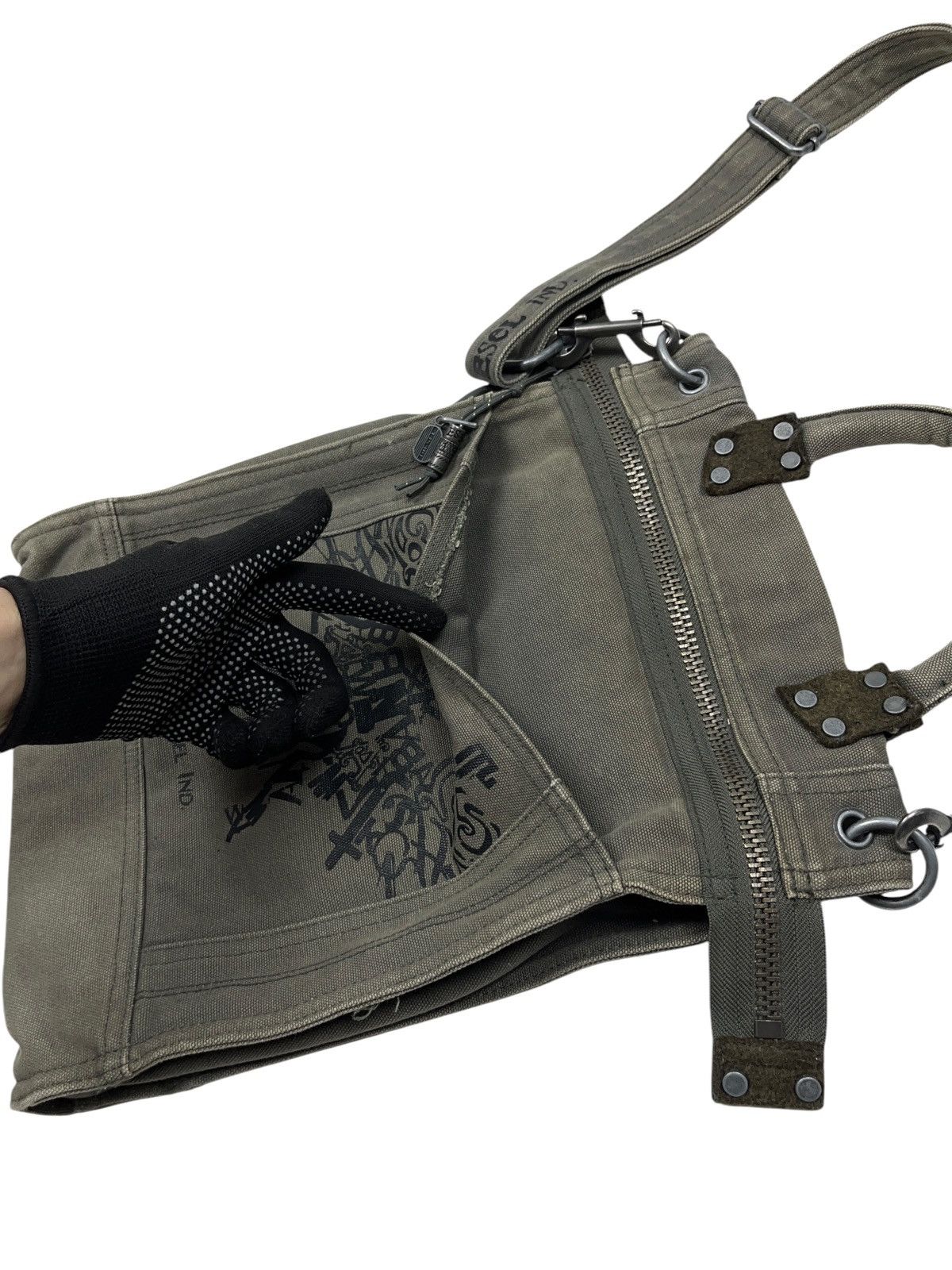 Diesel Vintage Diesel Avant Garde Crossbody Canvas Bag Military Size ONE SIZE - 8 Thumbnail