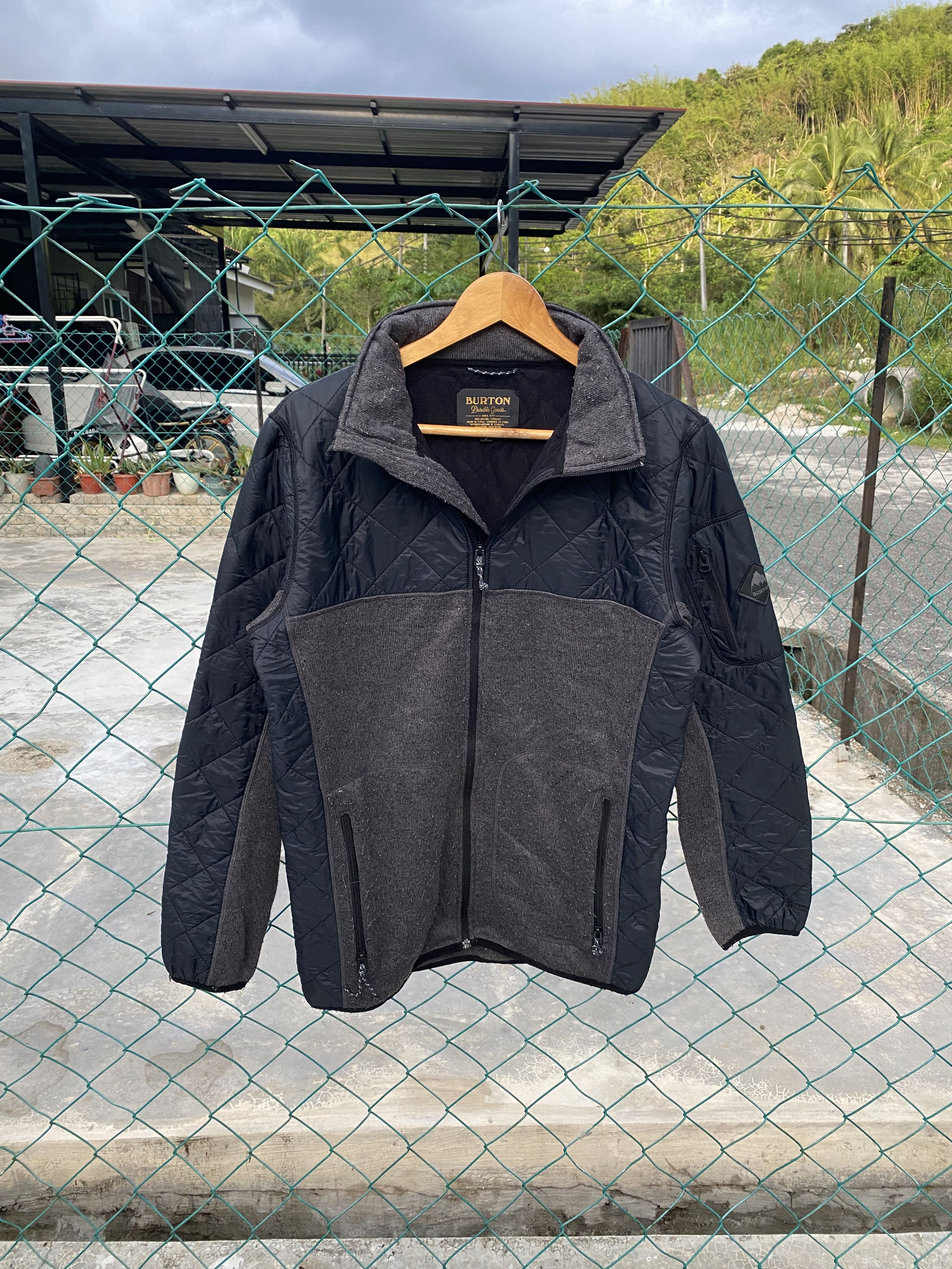 Burton Vintage Burton snowboards tri-lite ski/snow jacket