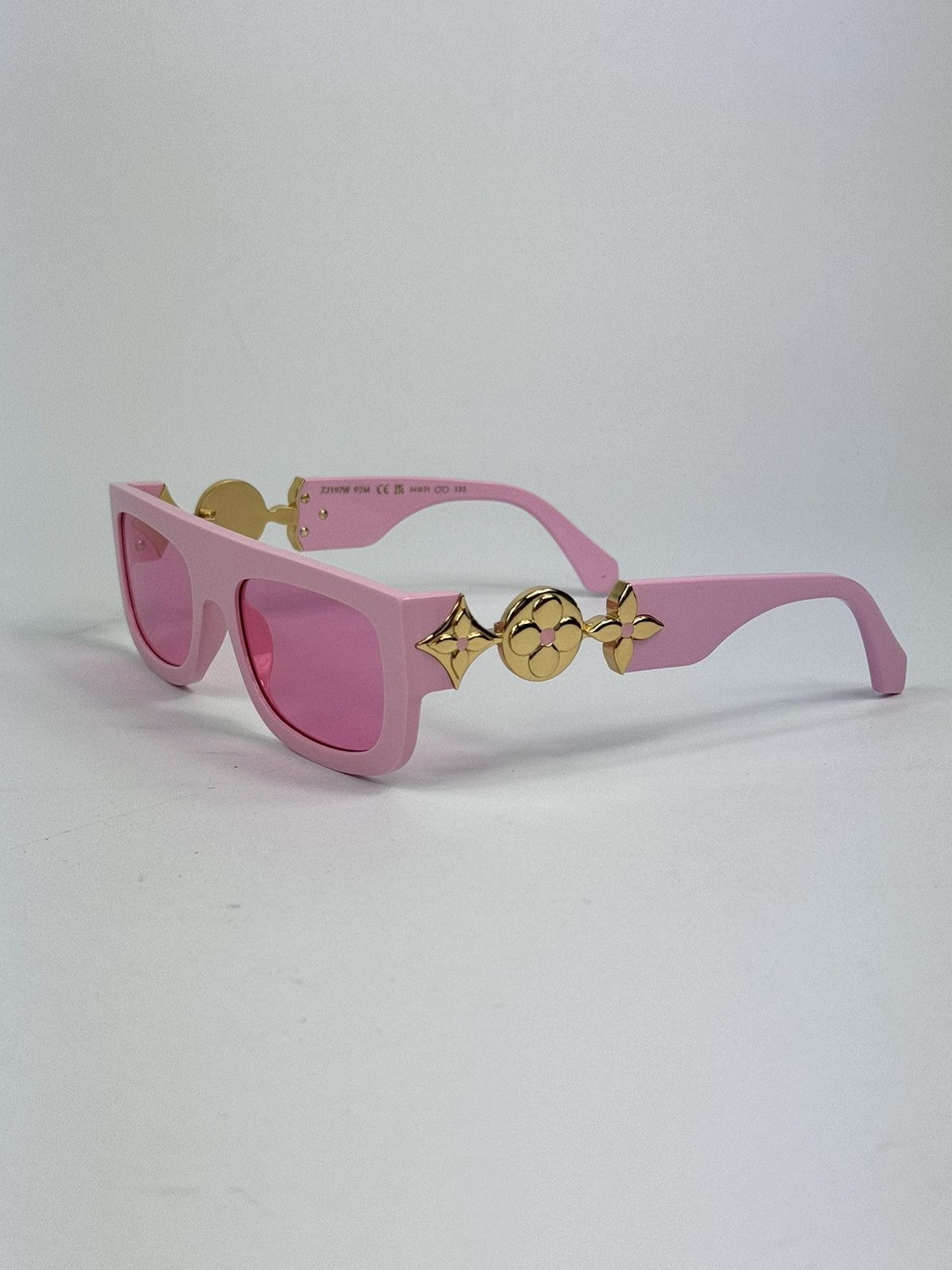 Louis Vuitton X TYLER THE CREATOR MONOGRAM TRIBUTE SUNGLASSES Z2197W Size ONE SIZE - 1 Thumbnail