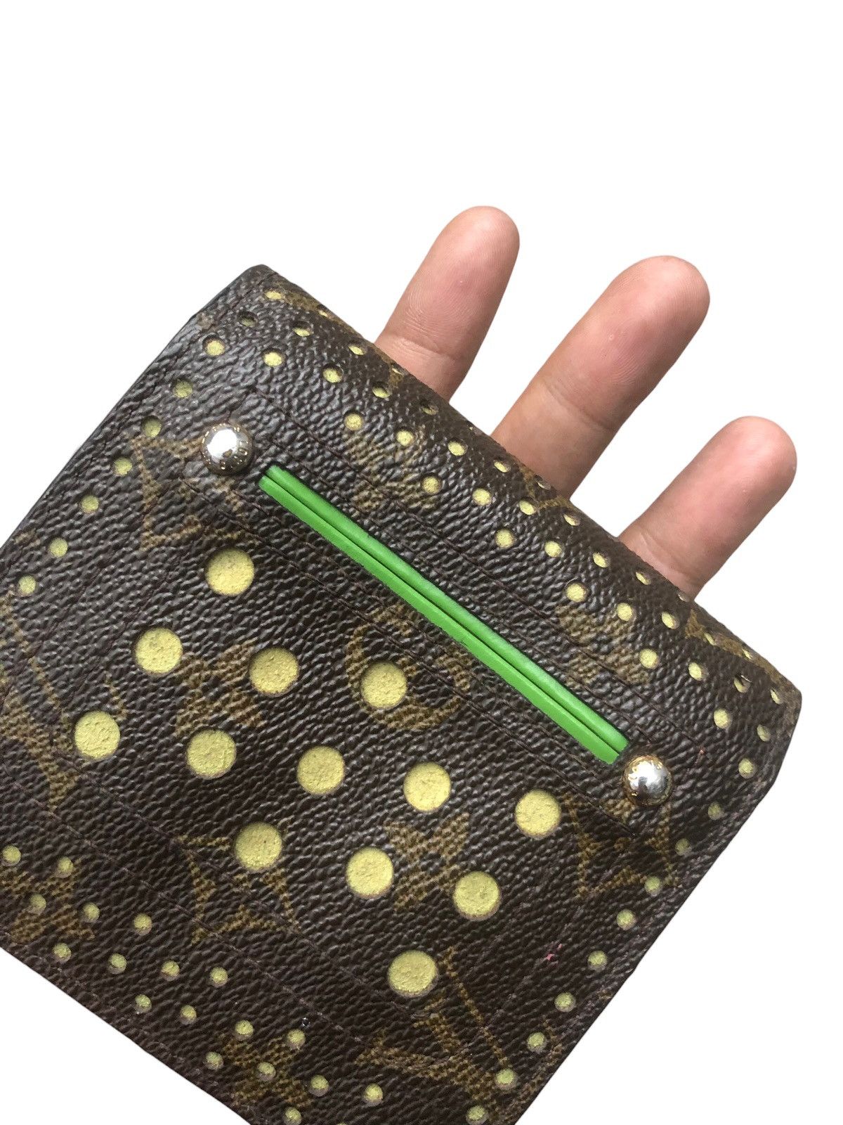 Louis Vuitton 🔥LOUIS VUITTON Monogram Perforated Zip Wallet Green M95218 Size ONE SIZE - 4 Thumbnail