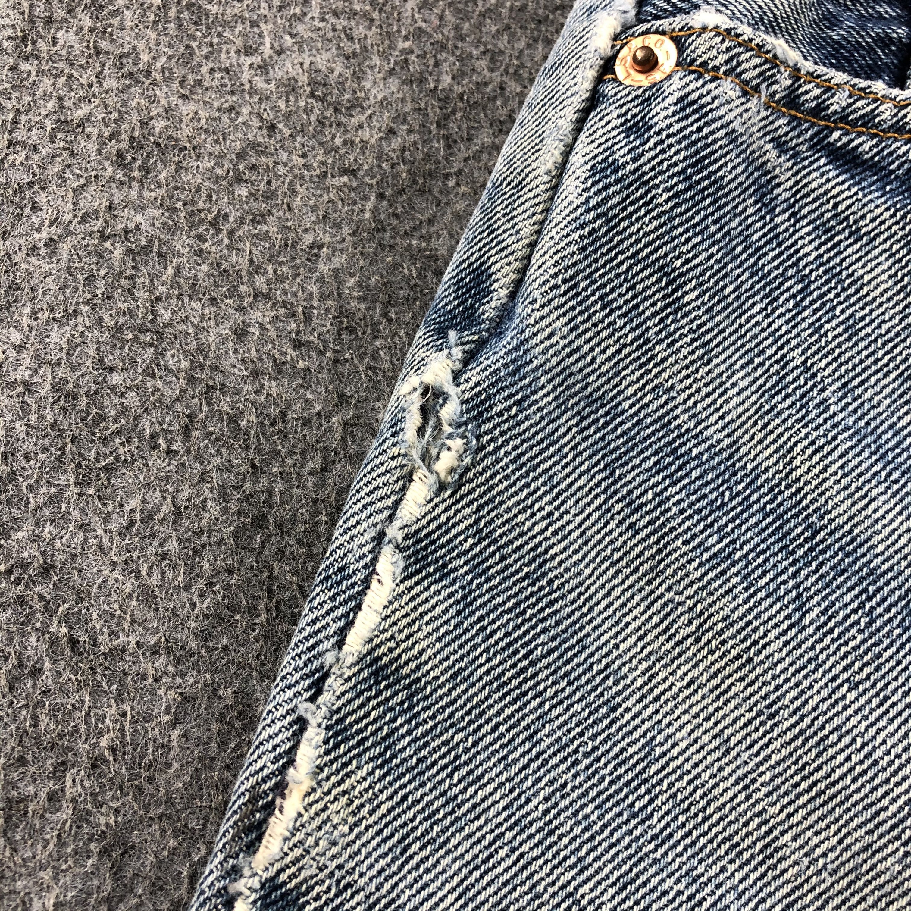 Levi's 90s Vintage Blue Wash Levis 505 Jeans-J2411 Size US 30 / EU 46 - 12 Thumbnail