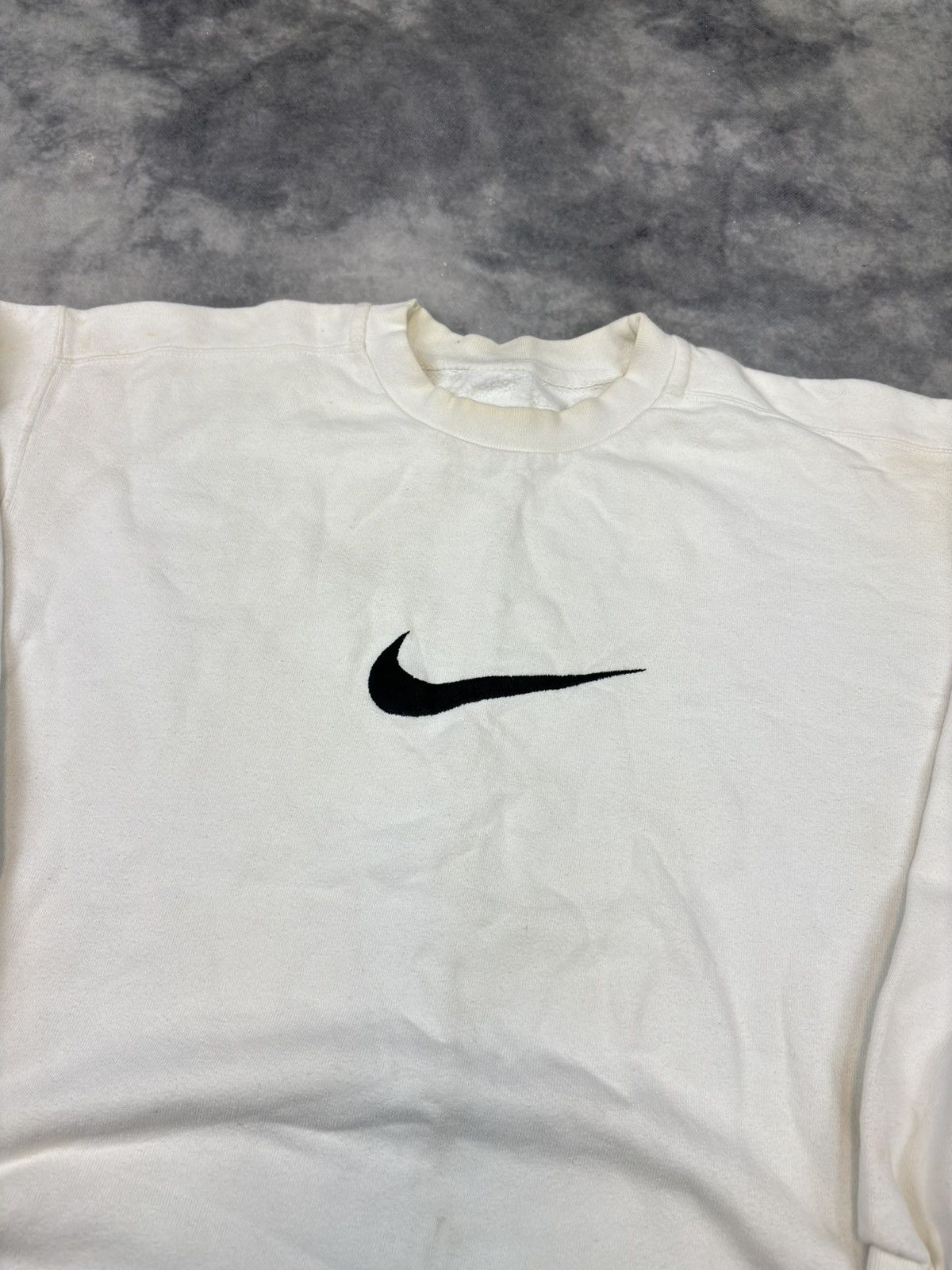 Nike × Vintage Vintage 90s Nike Big Check Logo Crewneck Sweatshirt Size US M / EU 48-50 / 2 - 2 Thumbnail