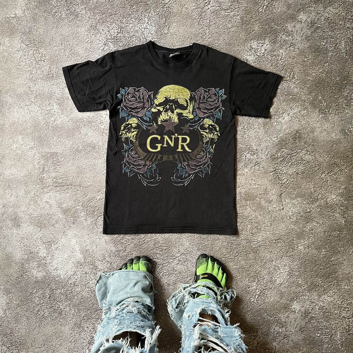 Vintage Vintage Y2K Guns Abstract Graphic Tee Punk Grunge Tapered M Size US M / EU 48-50 / 2 - 1 Thumbnail