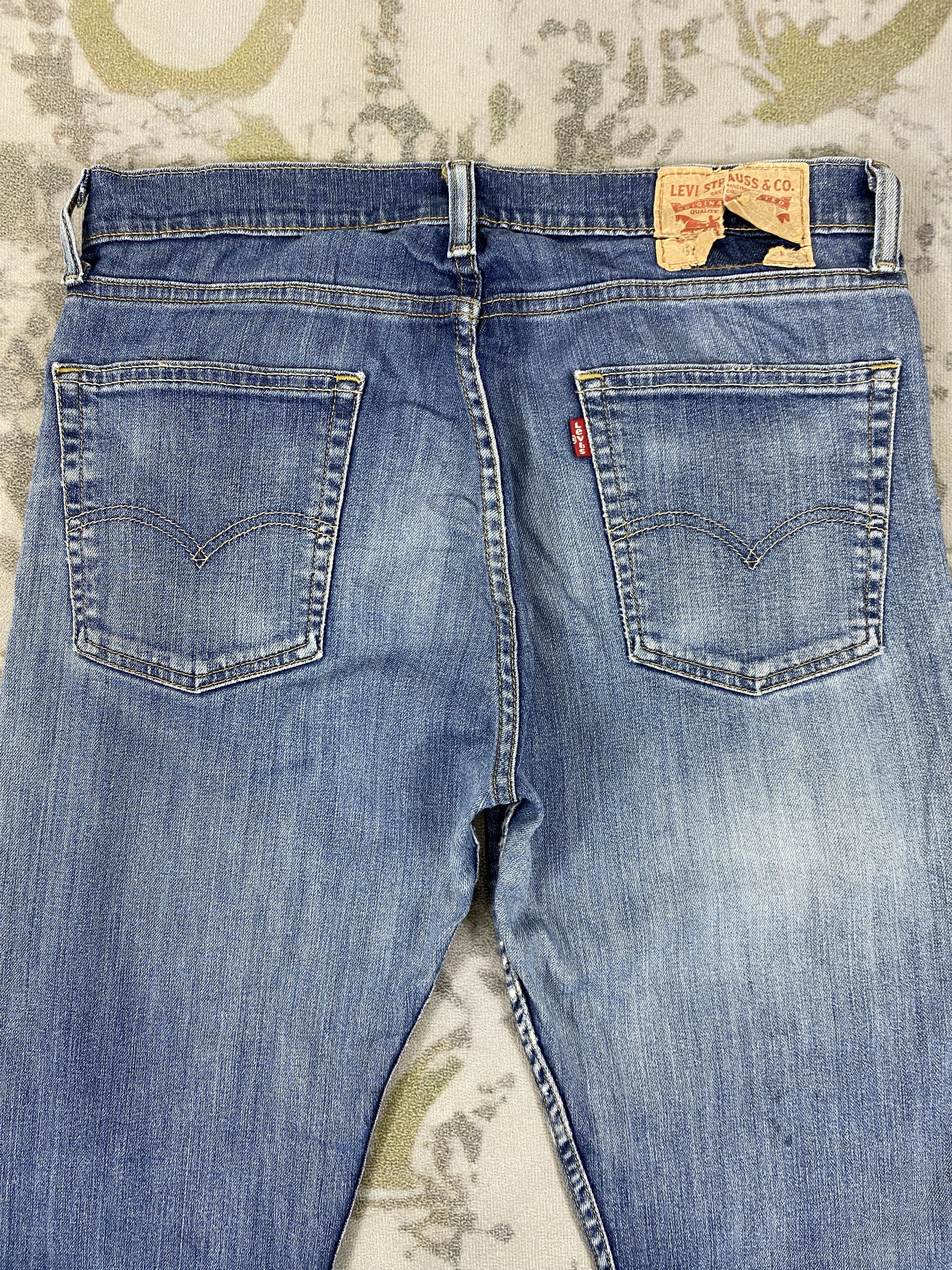 Levi's Faded Blue Vintage Levi's Jeans 33x30 Denim- JN3593 Size US 33 - 4 Thumbnail