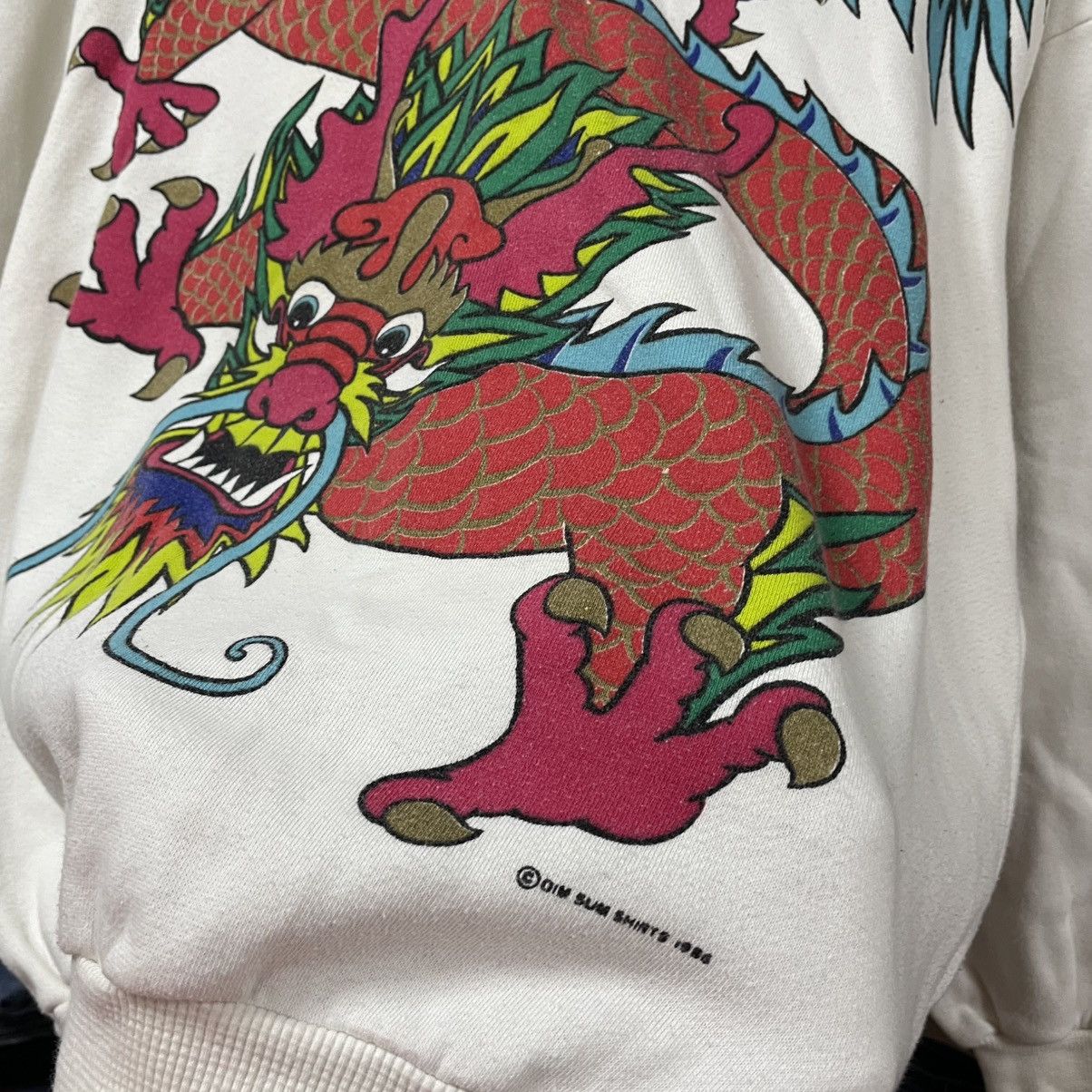 Vintage Vintage 80s Tattoo Dragon Graphic Sweatshirt Asian Streetwea Size US M / EU 48-50 / 2 - 4 Thumbnail