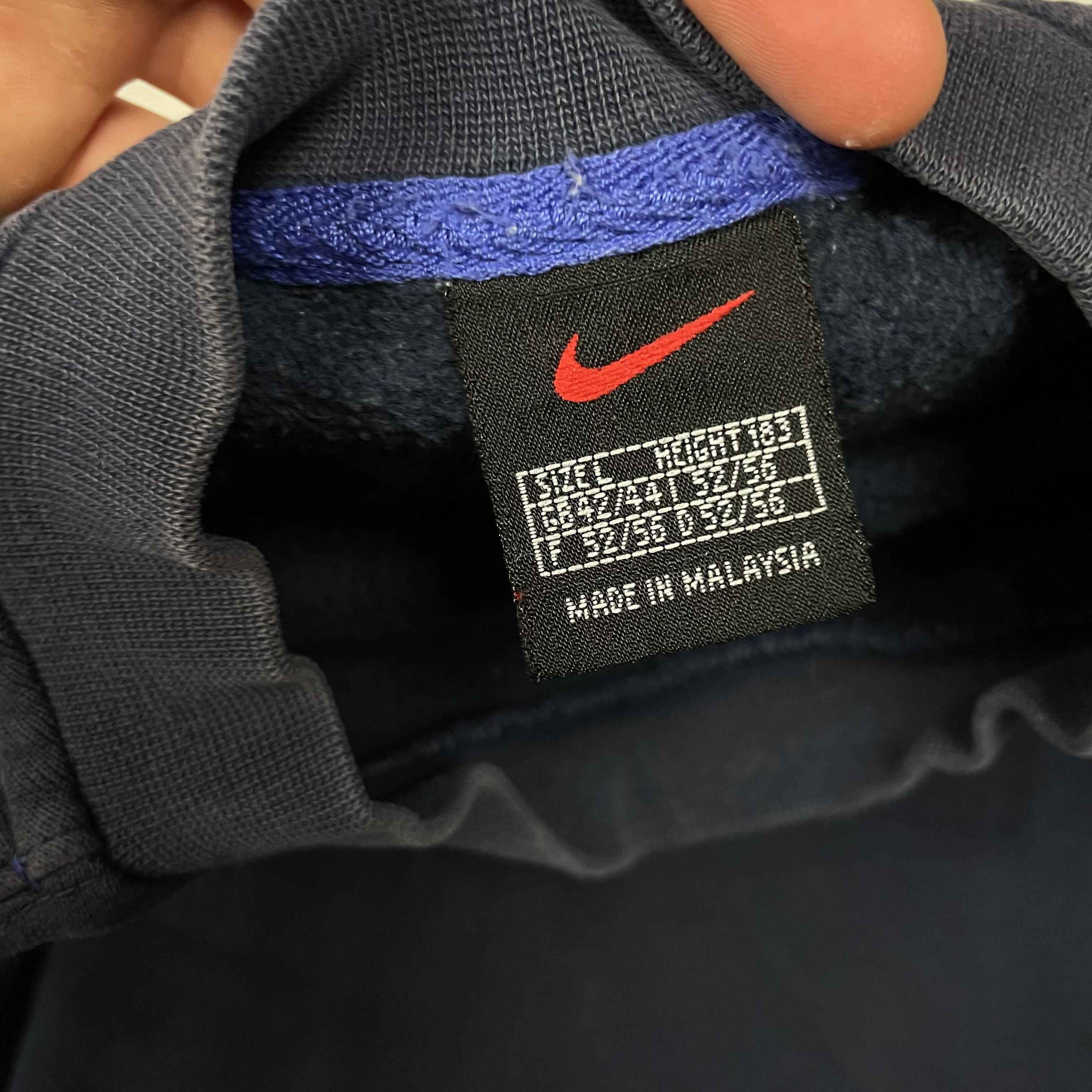 Nike × Vintage VTG Nike Men's Navy Spellout Crew Neck Pullover Sweatshirt L Size US L / EU 52-54 / 3 - 9 Thumbnail