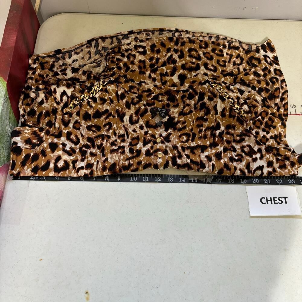 Other Cocomo Women's Leopard Print Top with Chain Detail Size 1X ( Size XL / US 12-14 / IT 48-50 - 5 Thumbnail