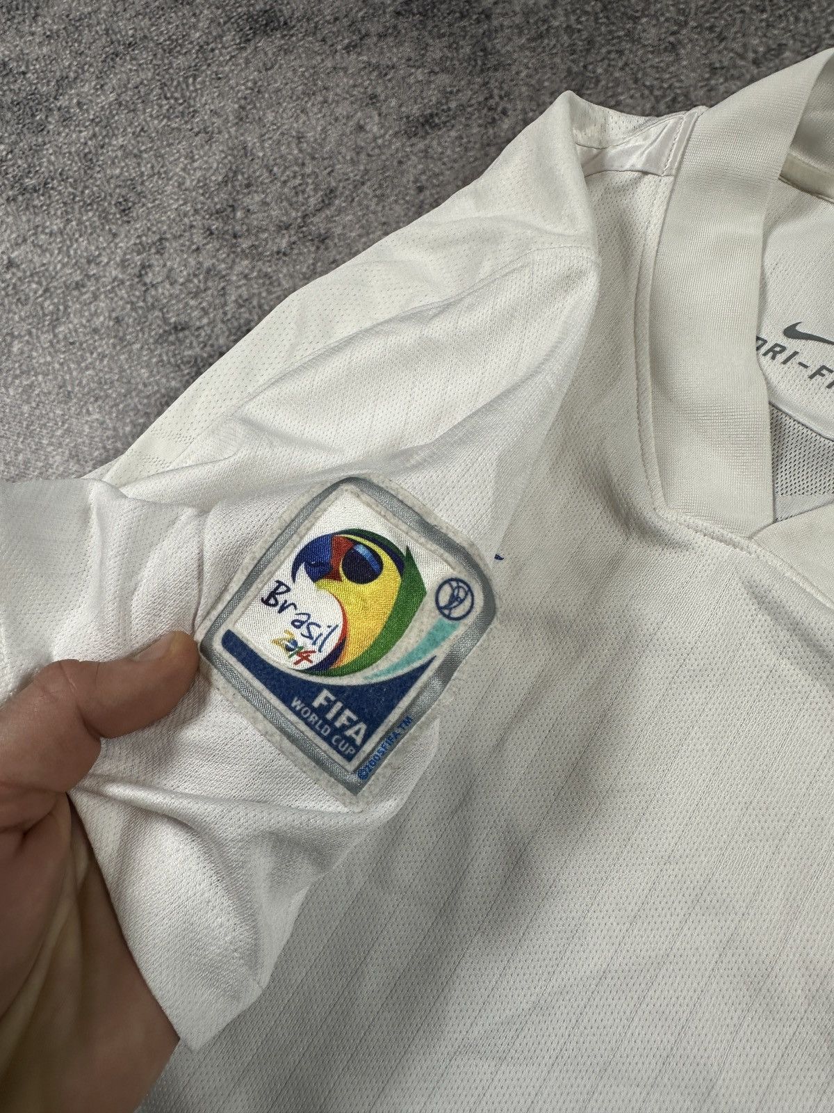 Nike Nike England Soccer Jersey Blokecore Wold Cup 2014 Rare L Size US L / EU 52-54 / 3 - 4 Thumbnail
