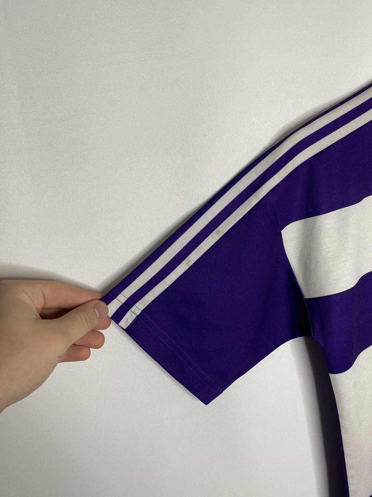 Other 🔥Vintage Adidas Originals T-Shirt Overprinted Short Sleeve 🔥 Size US XS / EU 42 / 0 - 5 Thumbnail