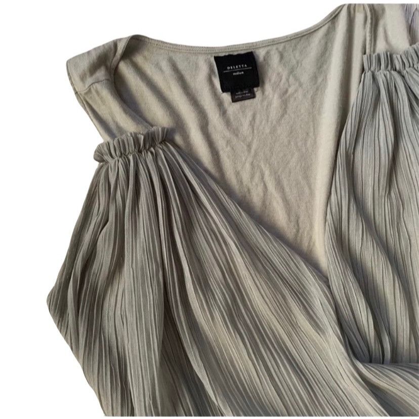 Anthropologie Deletta Anthropologie Sage Green Peplum Top M Size M / US 6-8 / IT 42-44 - 2 Thumbnail