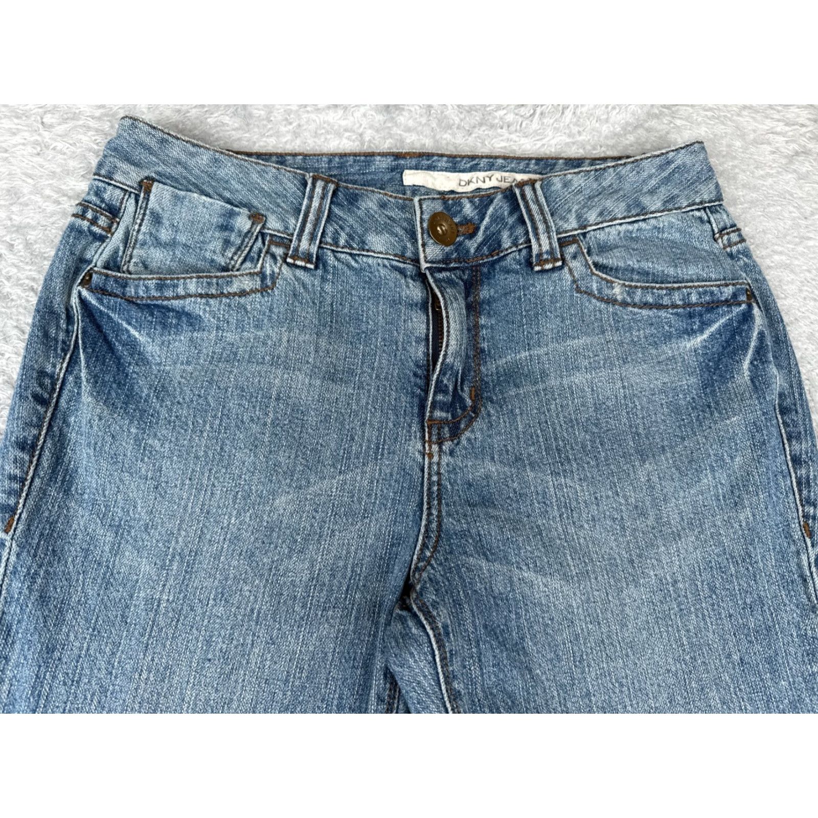 DKNY DKNY Jeans Women 6 Blue Denim Bootcut Medium Wash Mid Rise Cotton 28x30 Jeans Women 6 Blue Denim Bootcut Mid Rise 28x30 Size 28" / US 6 / IT 42 - 4 Thumbnail