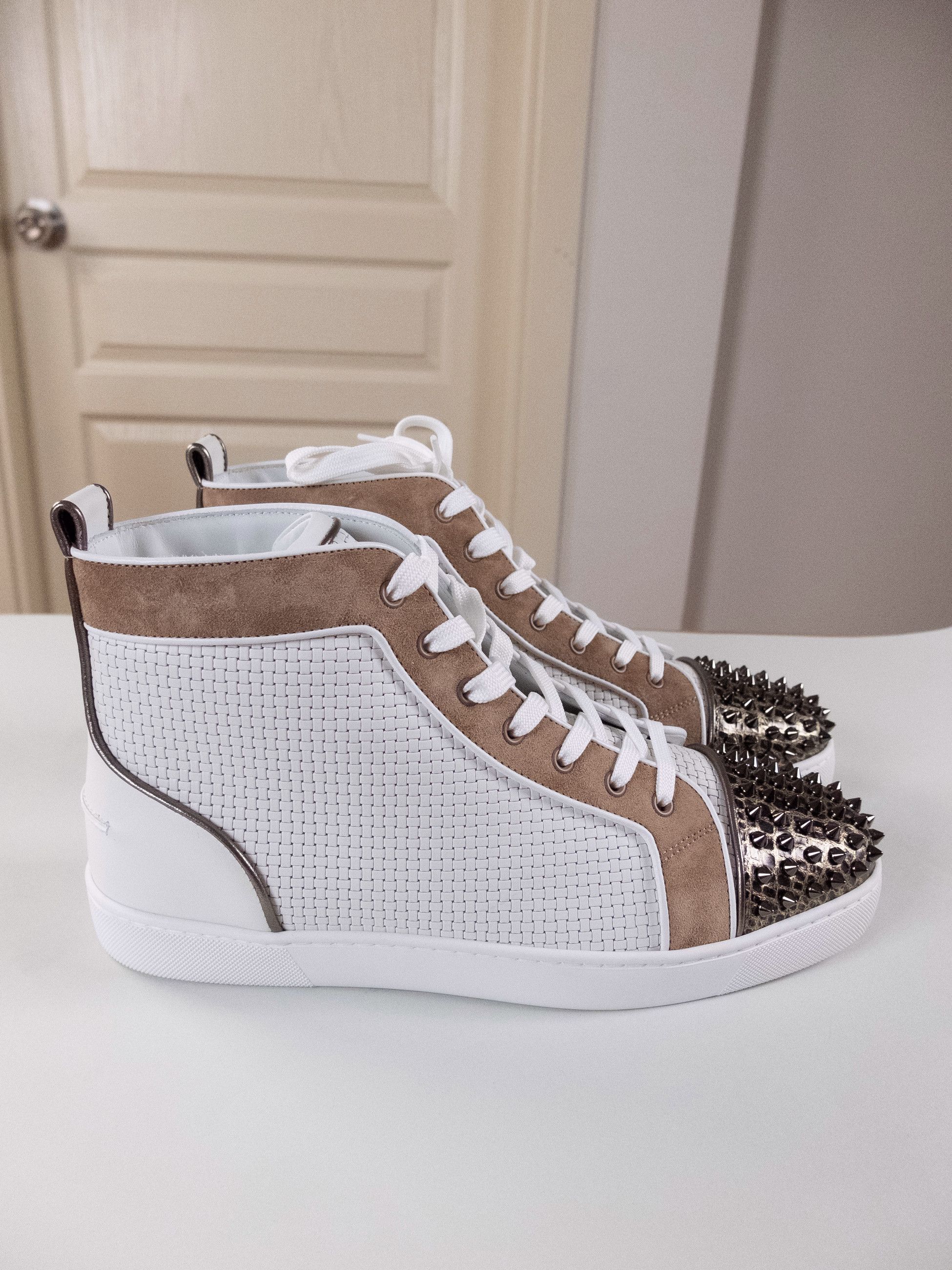 Christian Louboutin CHRISTIAN LOUBOUTIN Louis Spikes white leather sneakers 12 Size US 12 / EU 45 - 4 Thumbnail