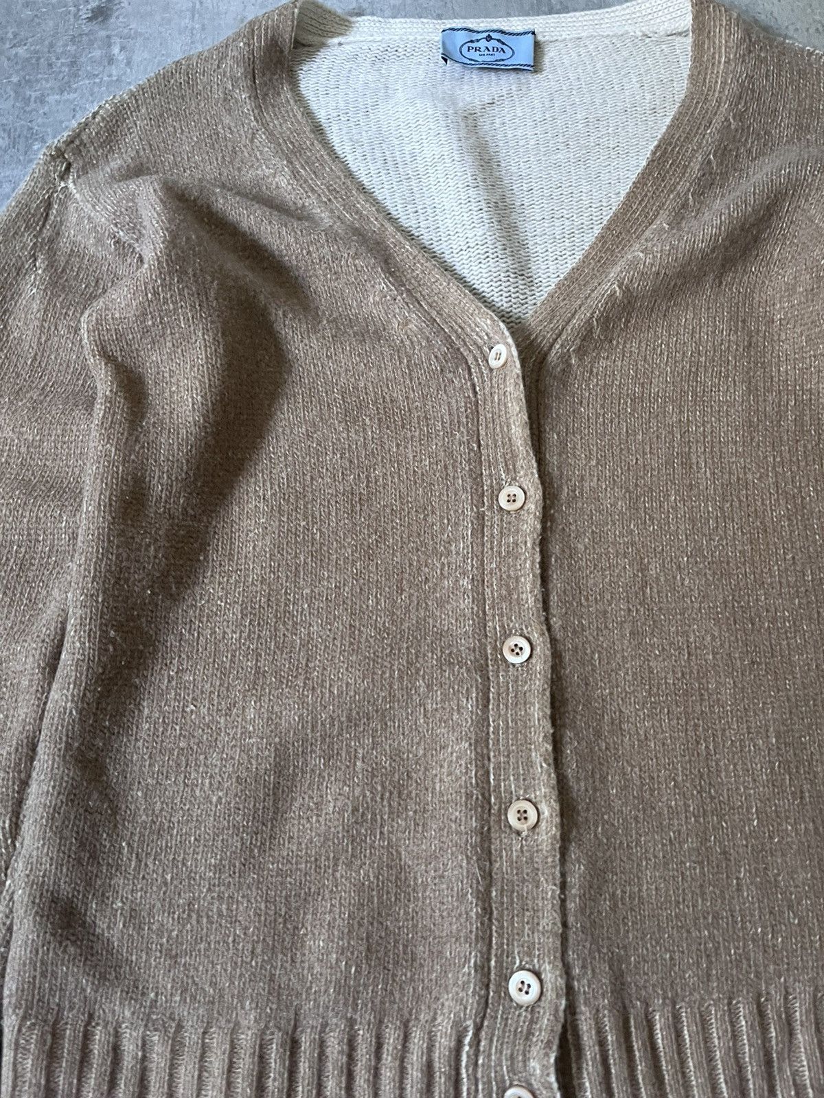 Prada Prada Wool Cashmere cardigan sweater women Size M / US 6-8 / IT 42-44 - 5 Thumbnail