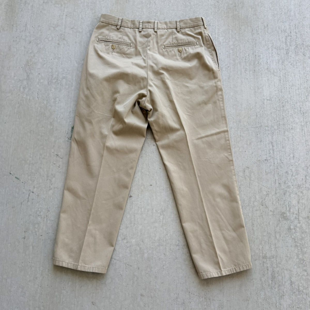 Peter Millar Peter Millar Chino Pants Size 33 Straight Fit Khaki Golf Size US 33 - 4 Thumbnail