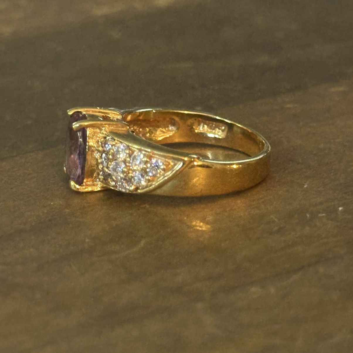 Vintage Vintage LIND 14KHGE amethyst & simulated diamonds ring Size ONE SIZE - 9 Thumbnail