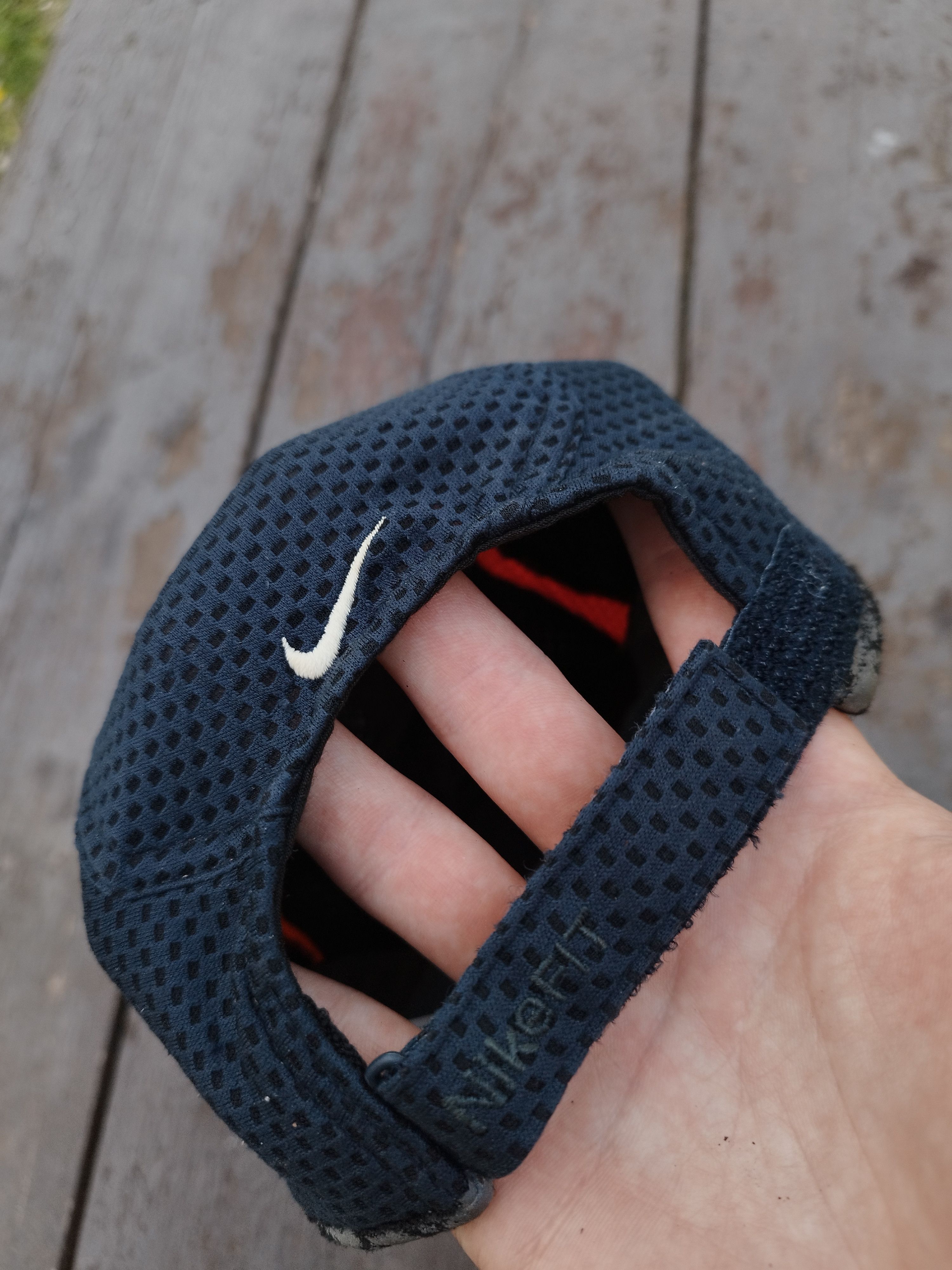 Nike Vintage Nike Fit Running Cap Mesh Hat Reflective Details Size ONE SIZE - 6 Thumbnail