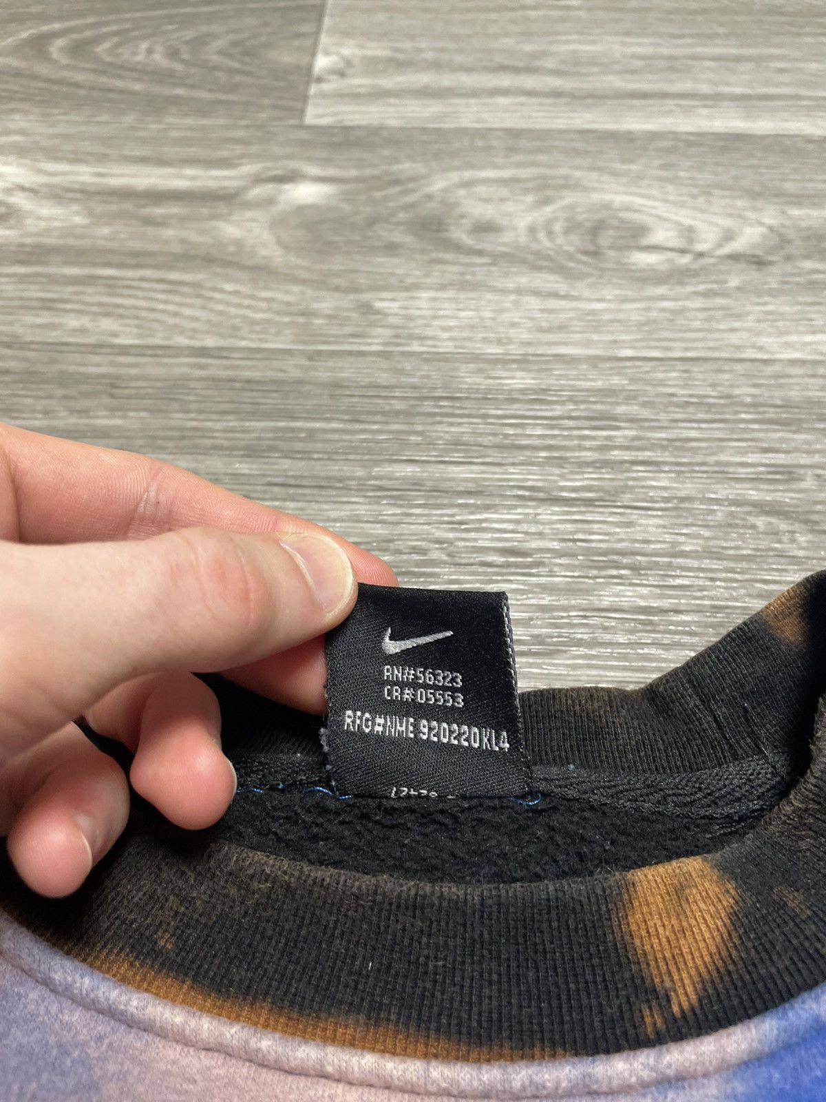 Nike Vintage Nike Total 90 Tie Dye Custom Sweatshirt Y2K 90s Size US M / EU 48-50 / 2 - 13 Thumbnail