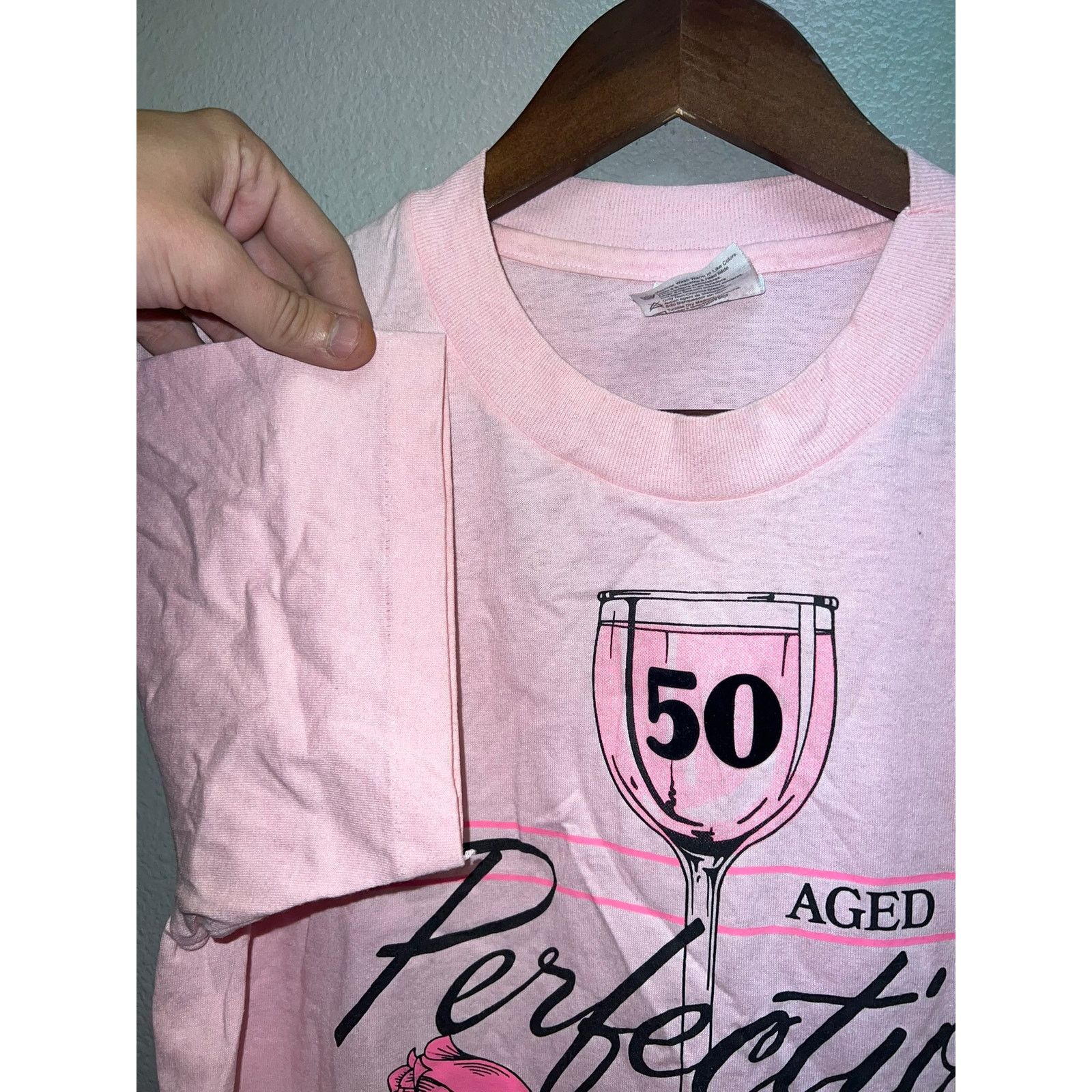 Hanes Vintage Aged To Perfection Shirt 50 Years Wine Tee 90s 80s M Size US M / EU 48-50 / 2 - 5 Thumbnail