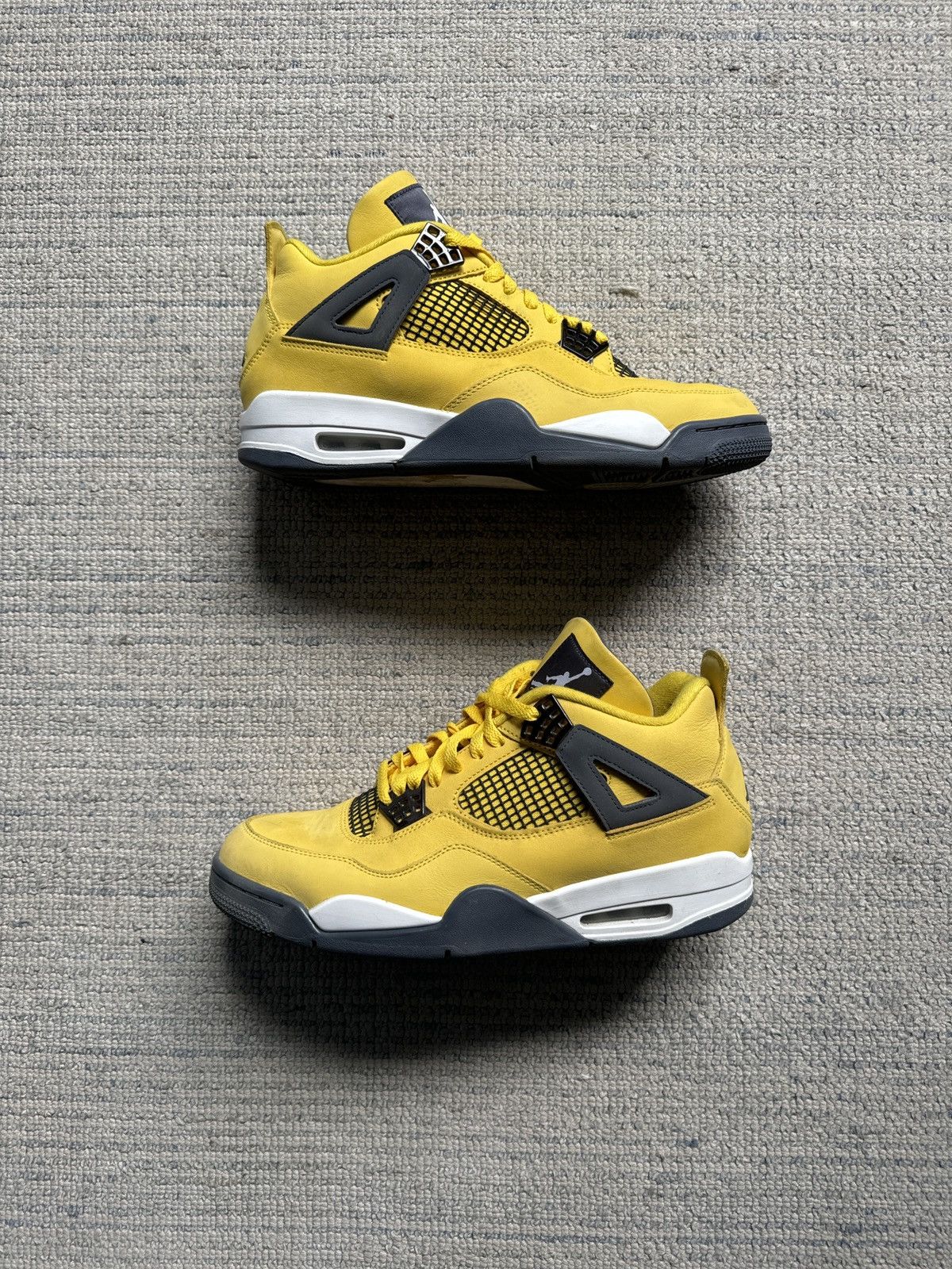 Jordan Brand Jordan 4 Retro Lightning 11 US Size US 11 / EU 44 - 1 Thumbnail