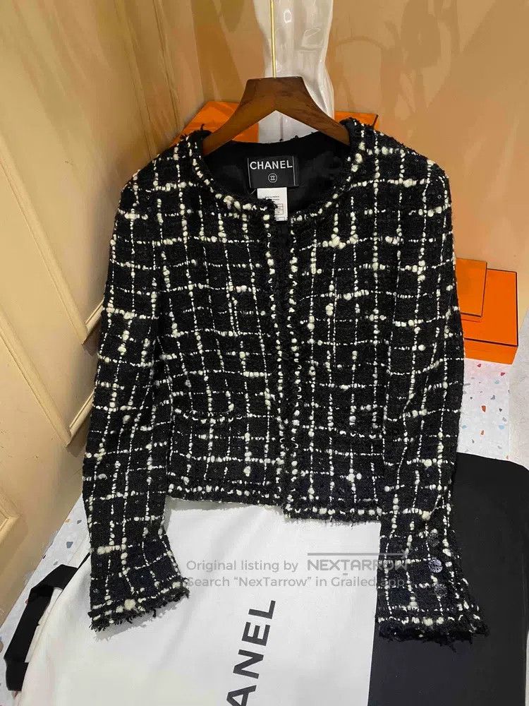 Chanel 03c black and white fine glitter plaid jacket