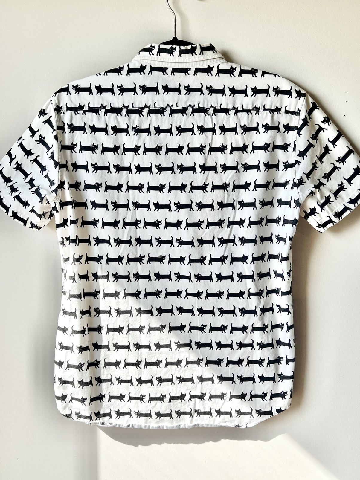 National Standard NATIONAL STANDARDS white, black cat button down Size US M / EU 48-50 / 2 - 2 Thumbnail
