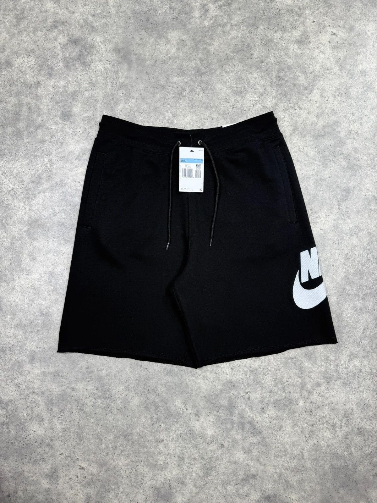 Nike 🔥Nike Alumni Shorts Size US 33 - 2 Thumbnail