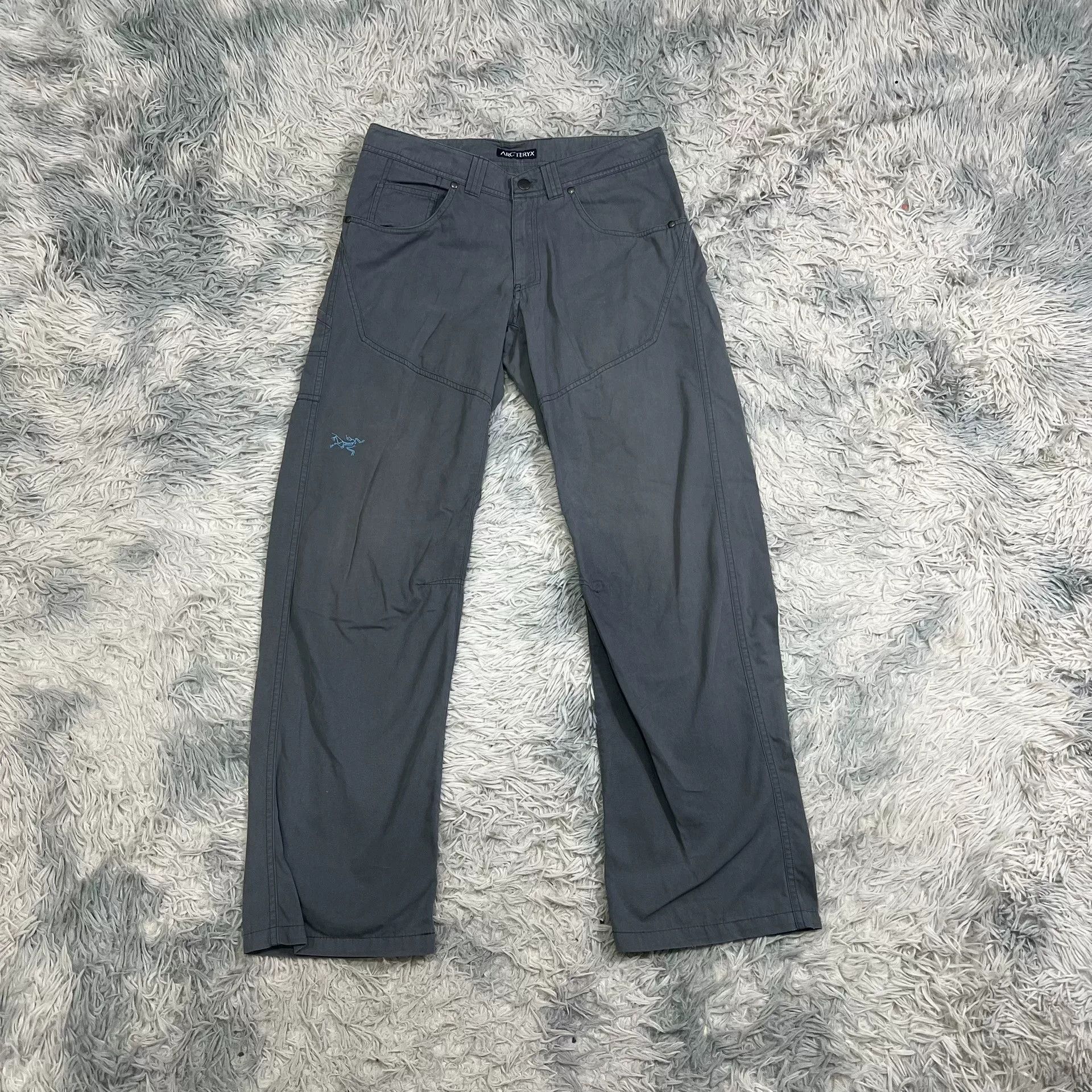 Arc'teryx Arc'teryx Cargo Pants Size 30 Size US 30 / EU 46 - 1 Thumbnail