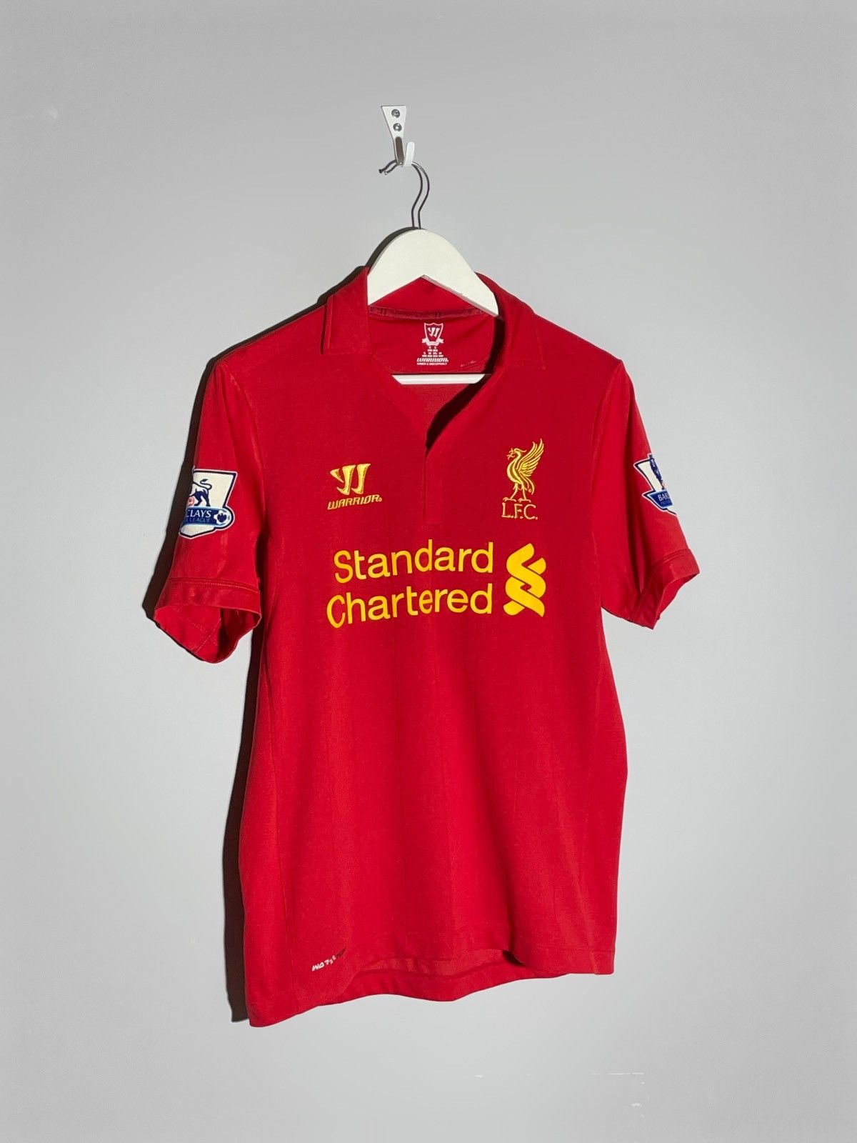 Warrior #8 Gerrard Liverpool FC Warrior 2012/13 Home Football Shirt Size US S / EU 44-46 / 1 - 4 Thumbnail